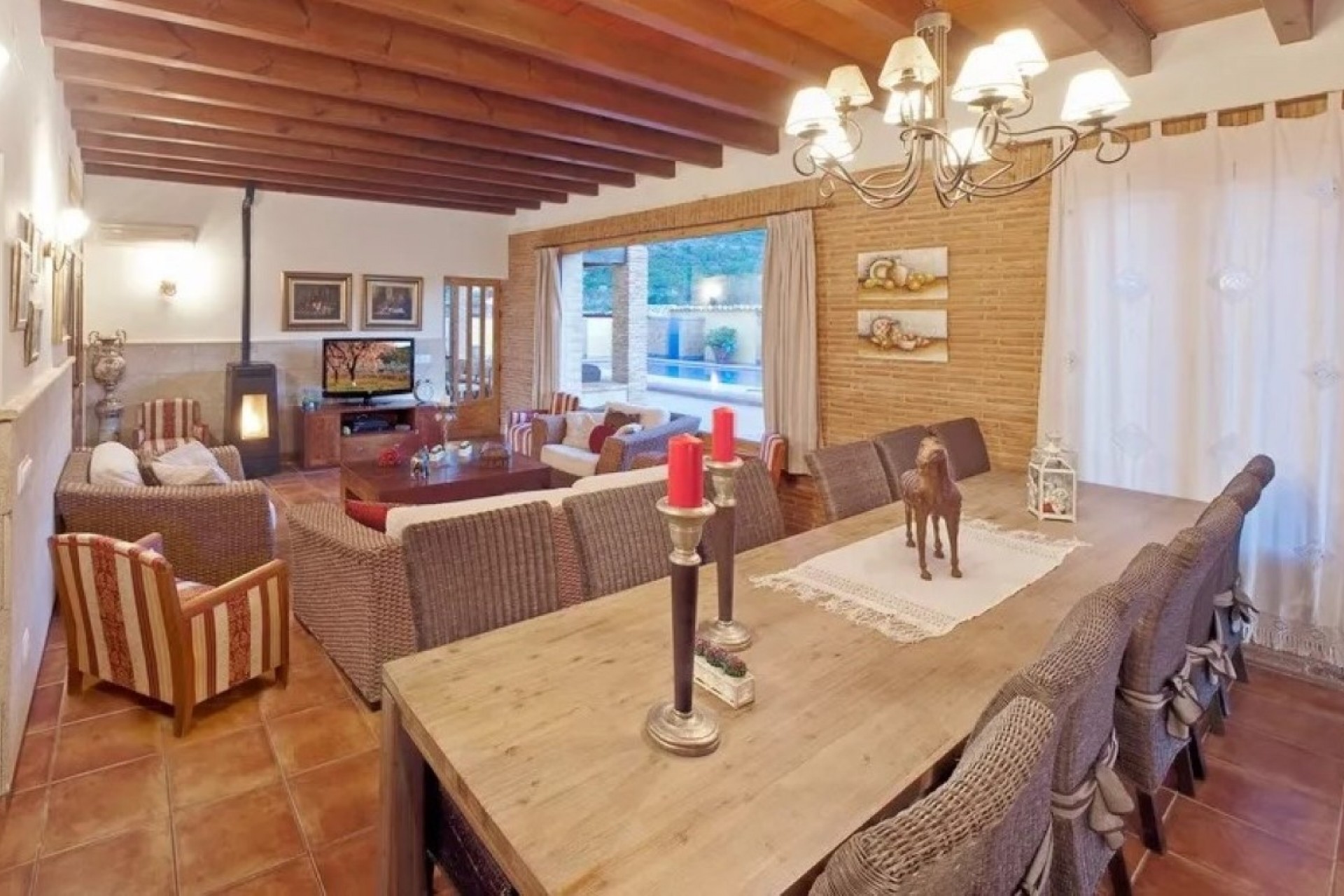 Resale - Villa -
Lliber