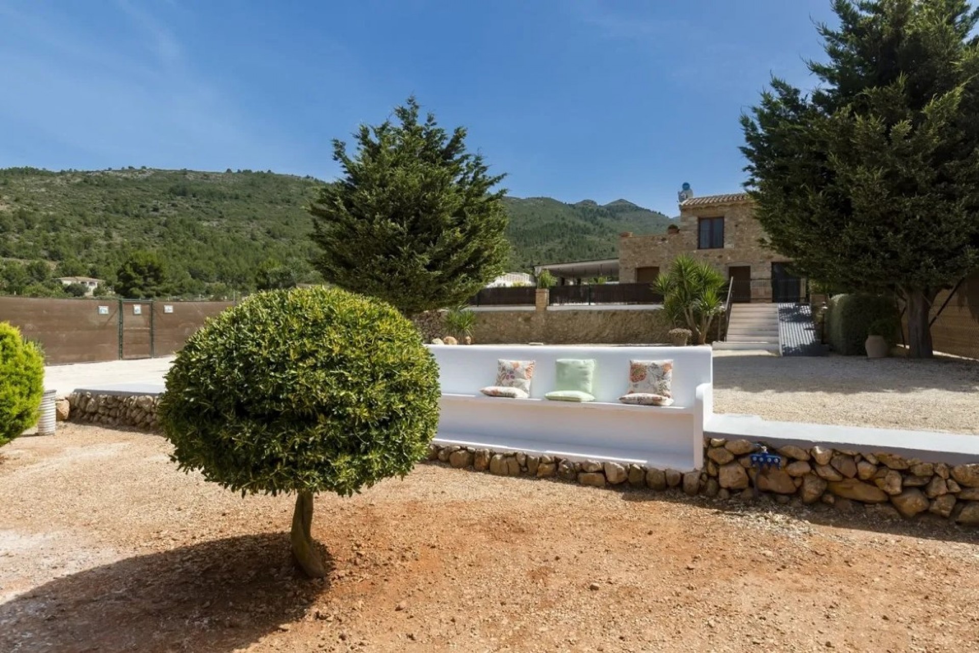 Resale - Villa -
Lliber