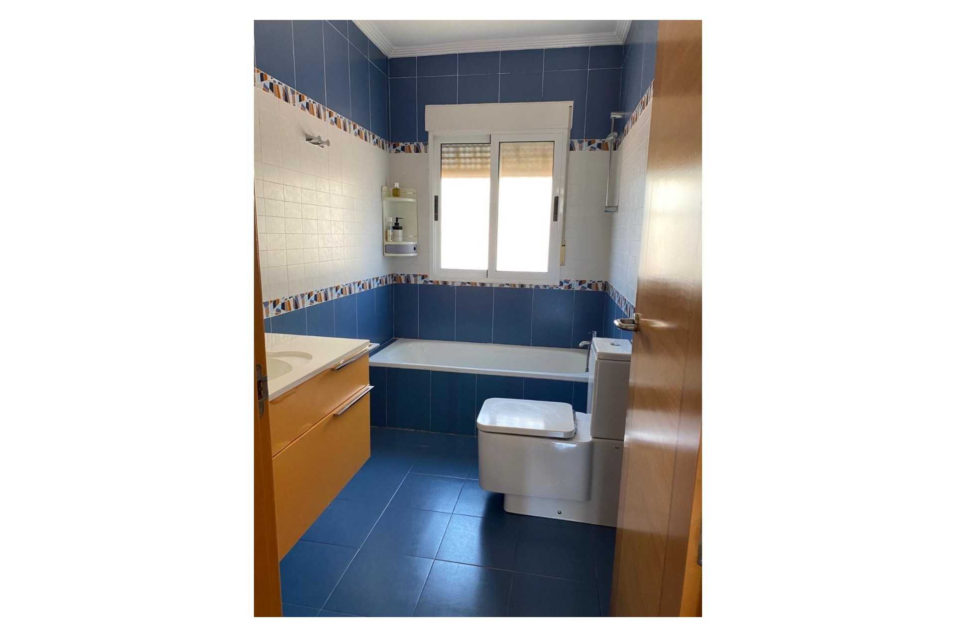 Resale - Villa -
Los Balcones