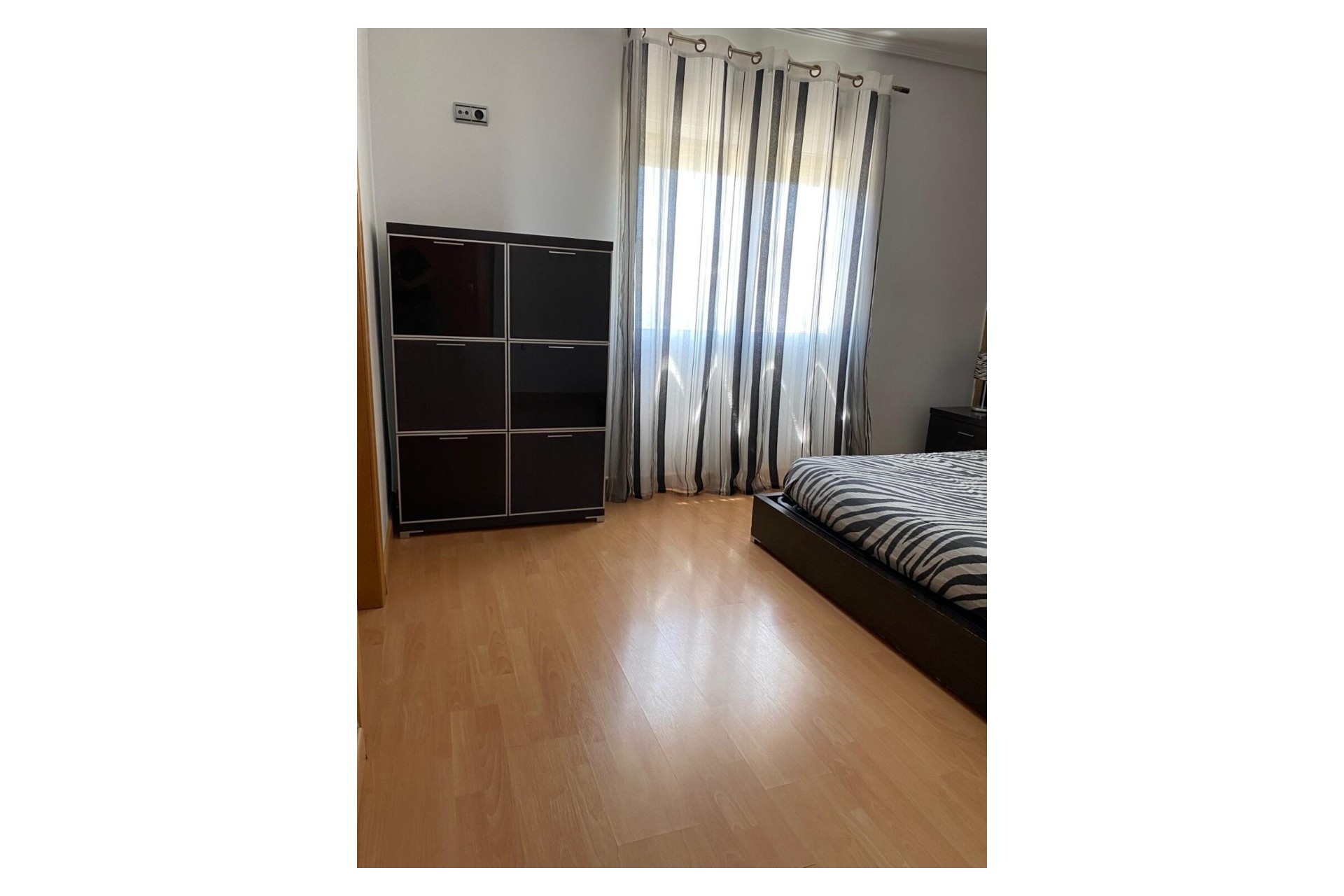 Resale - Villa -
Los Balcones