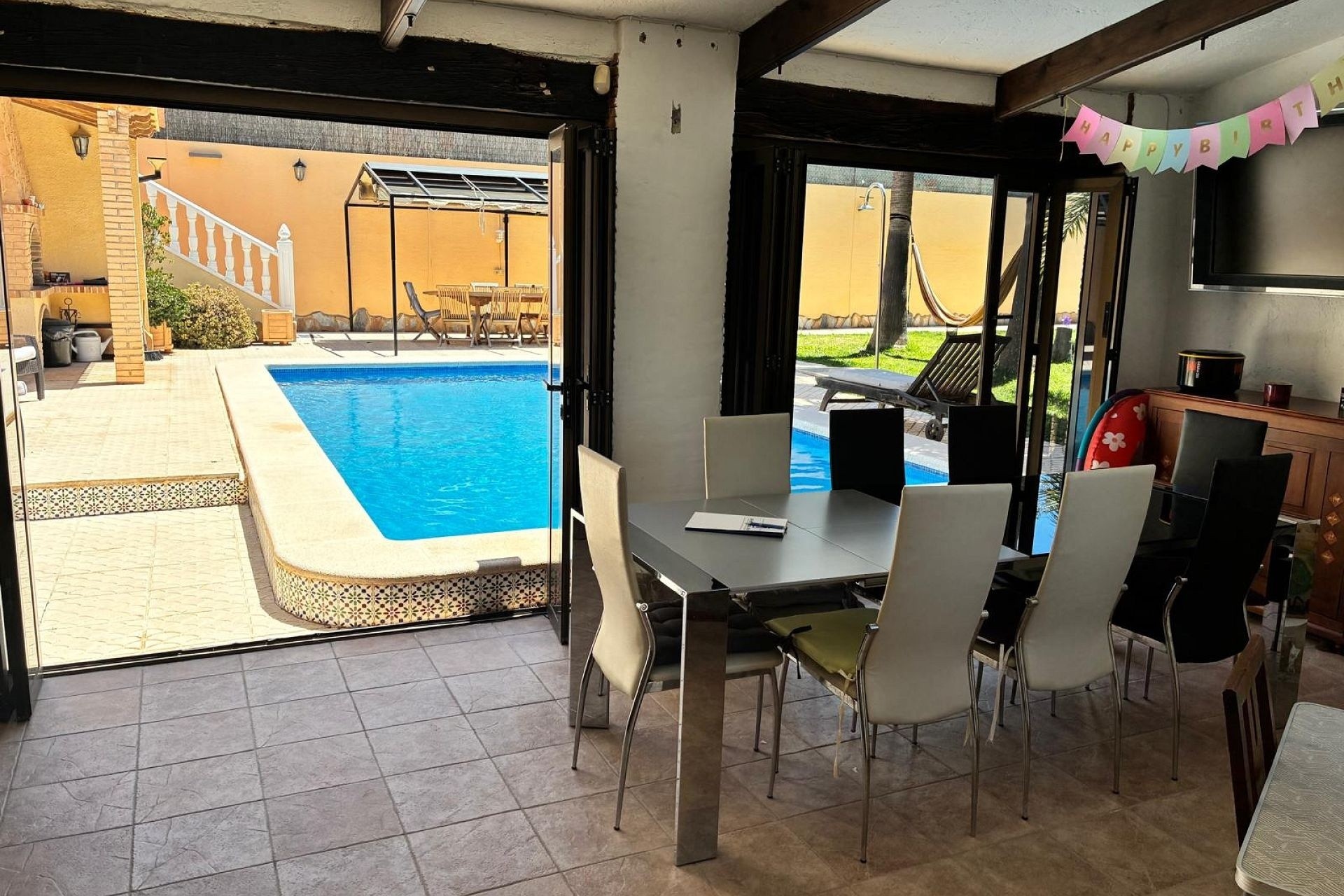 Resale - Villa -
Los Balcones
