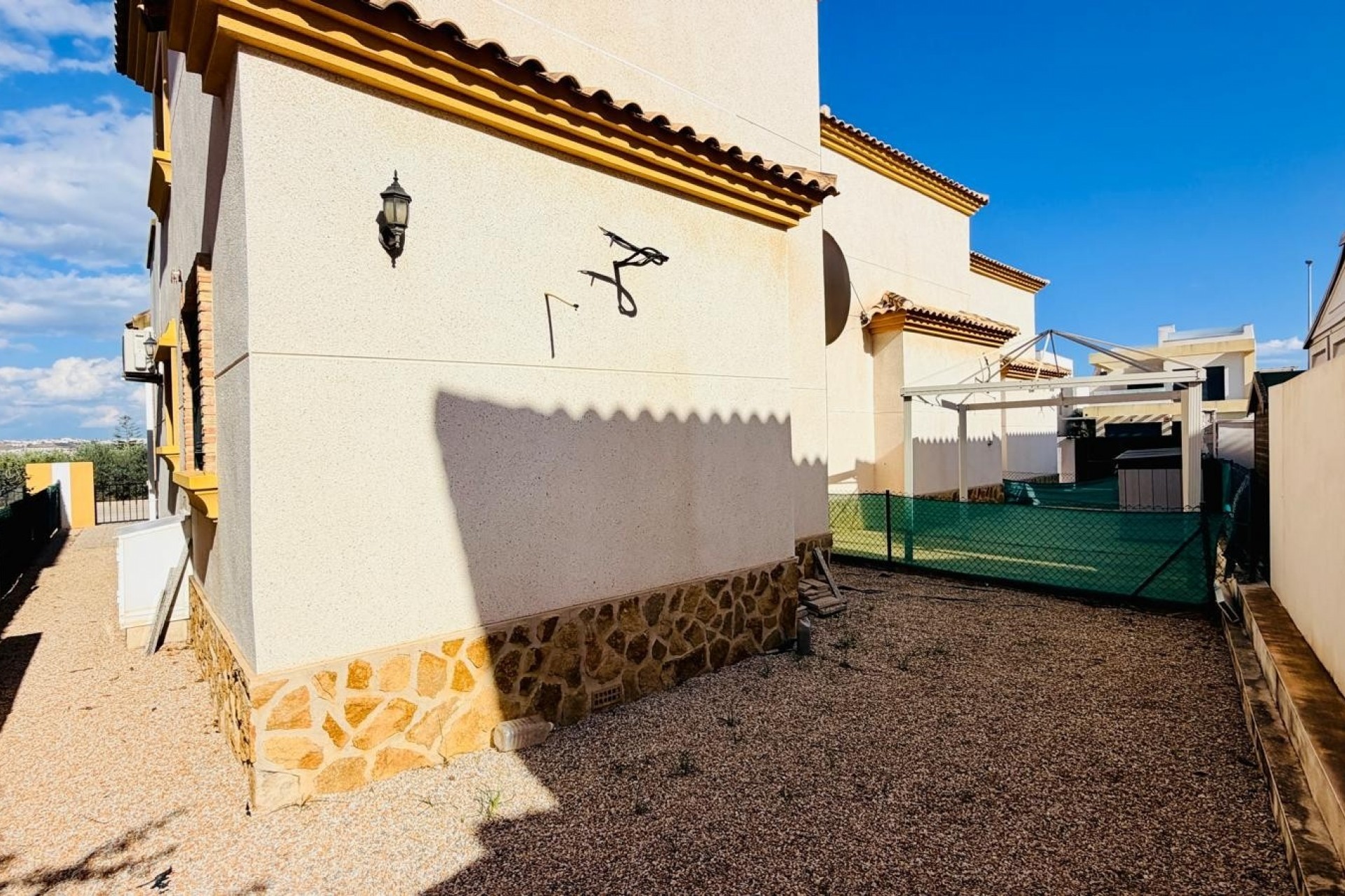 Resale - Villa -
Los Montesinos - La Herrada
