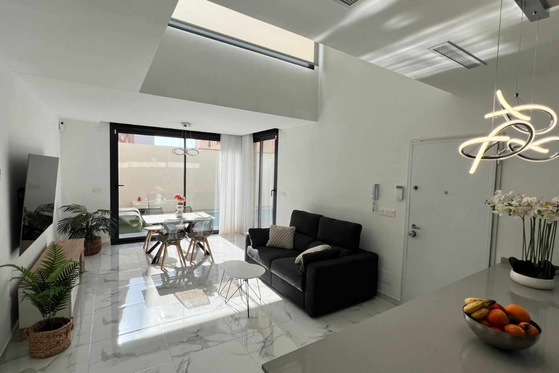 Resale - Villa -
Los Montesinos