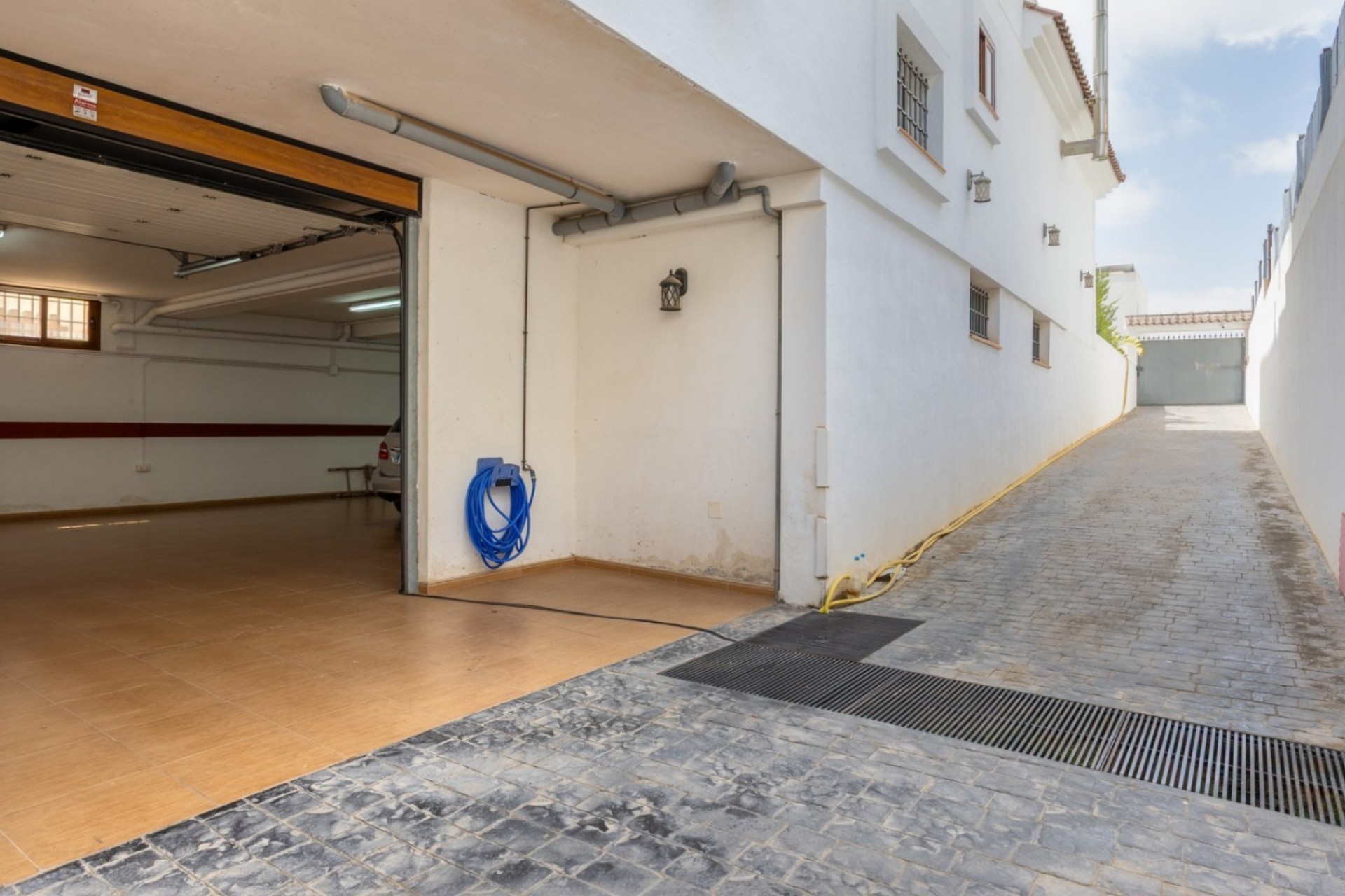 Resale - Villa -
Los Montesinos