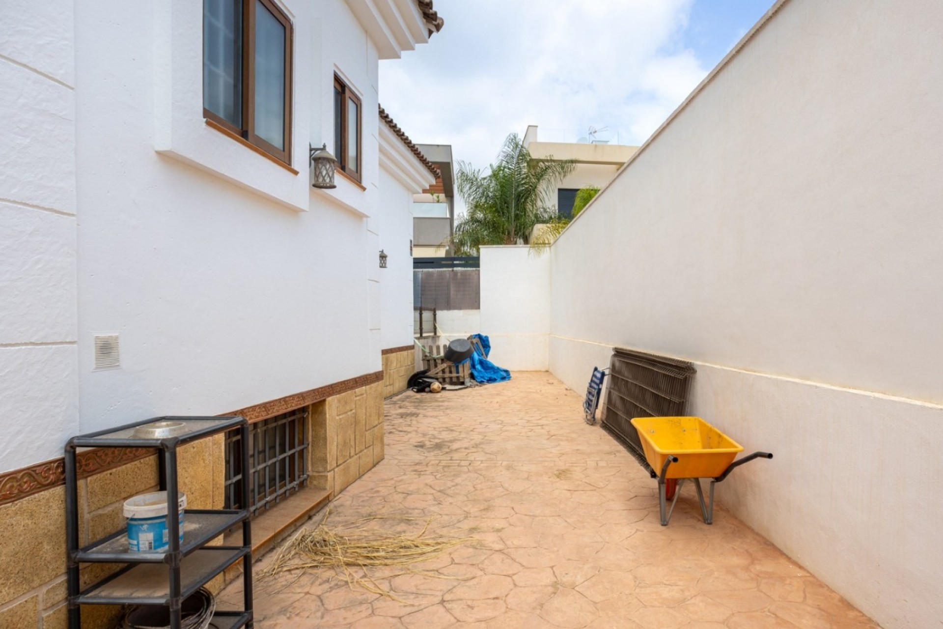 Resale - Villa -
Los Montesinos