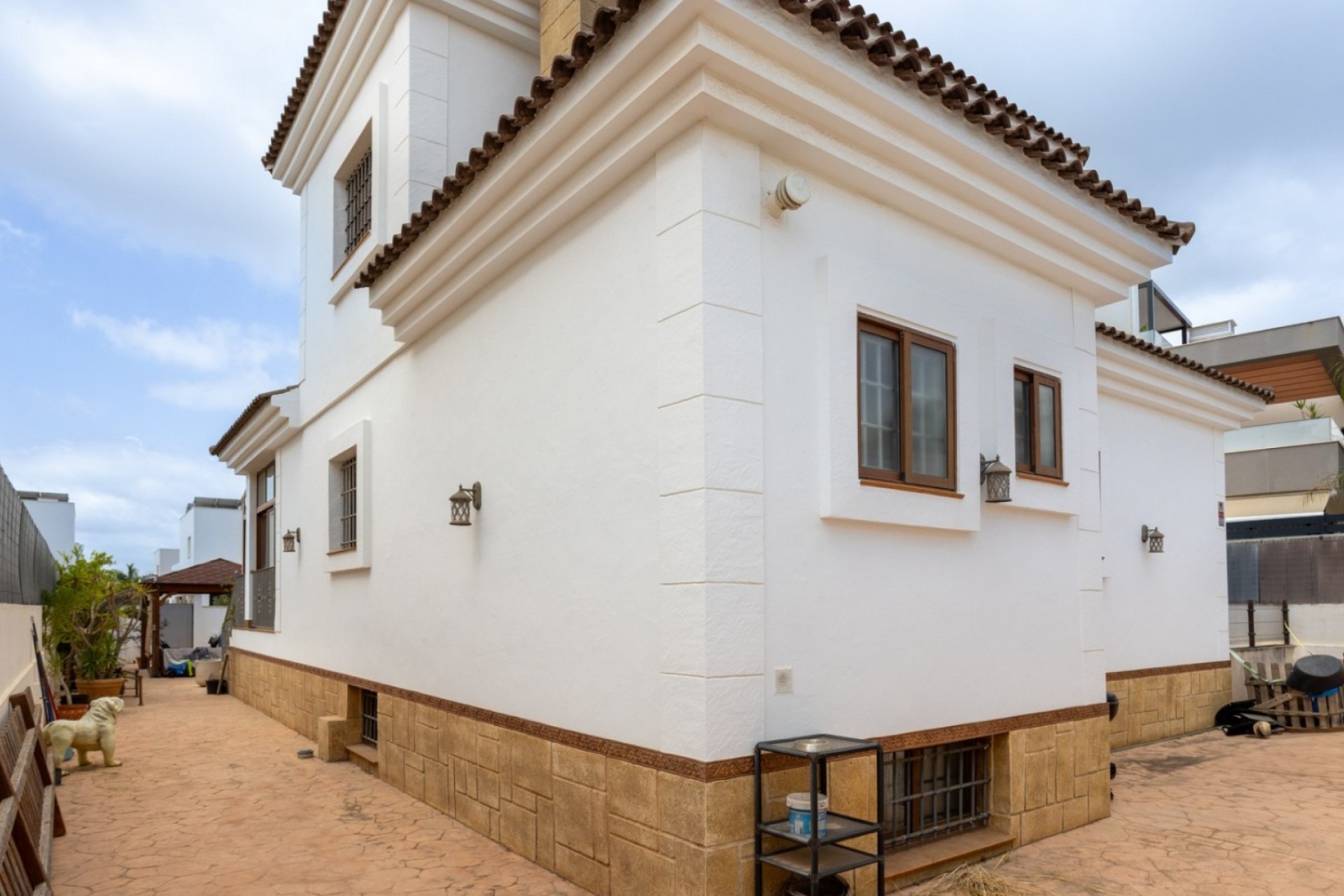 Resale - Villa -
Los Montesinos