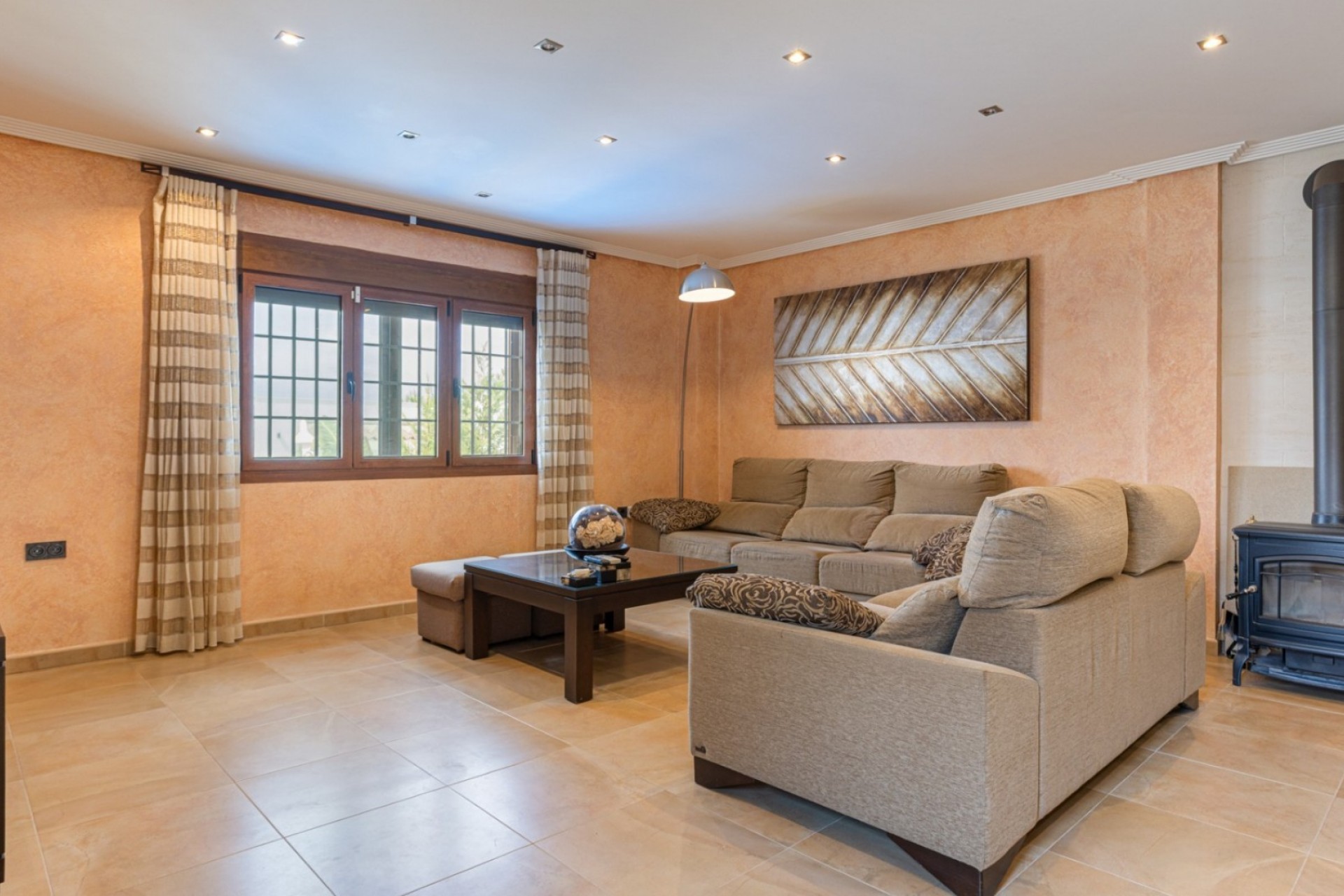 Resale - Villa -
Los Montesinos