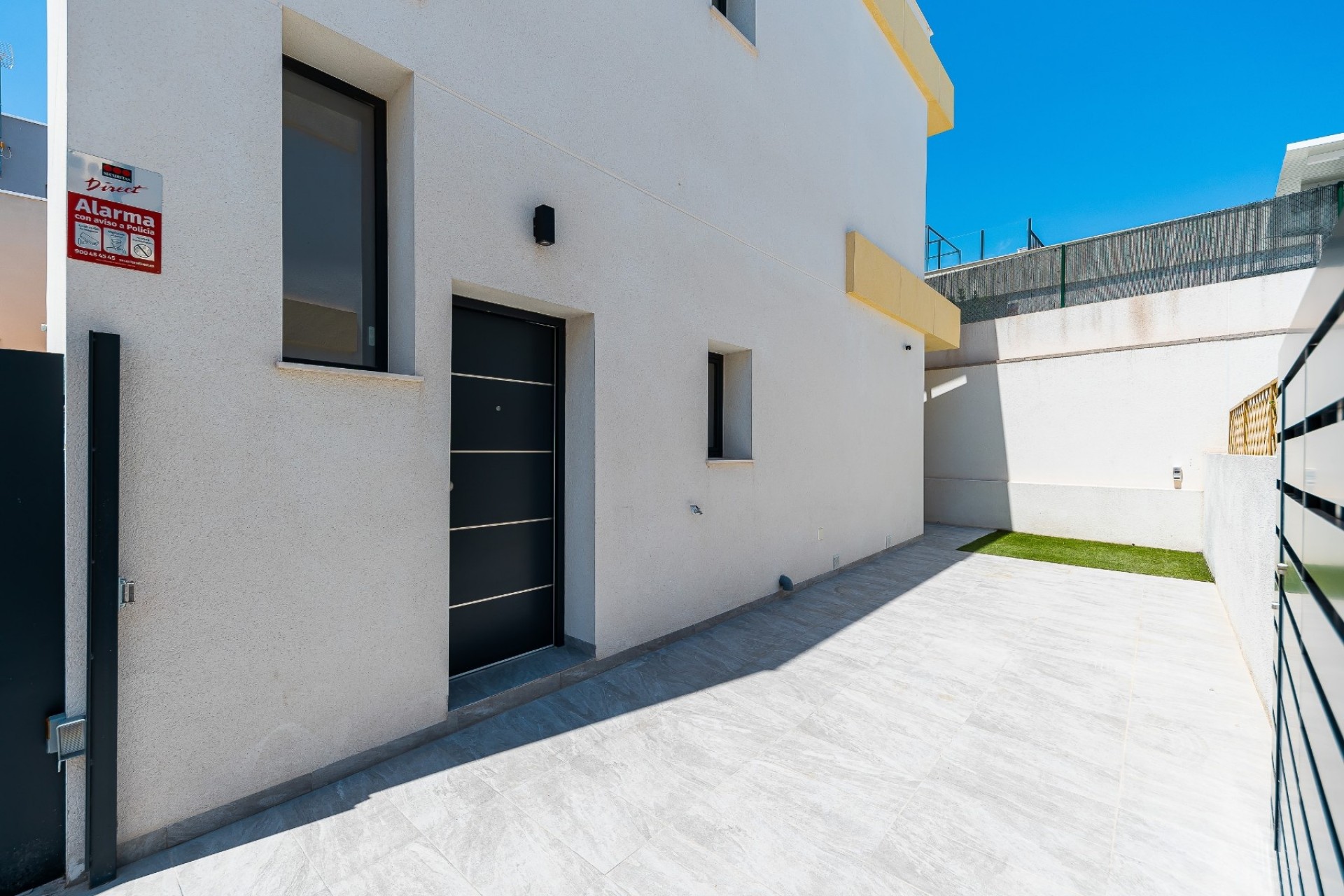 Resale - Villa -
Los Montesinos