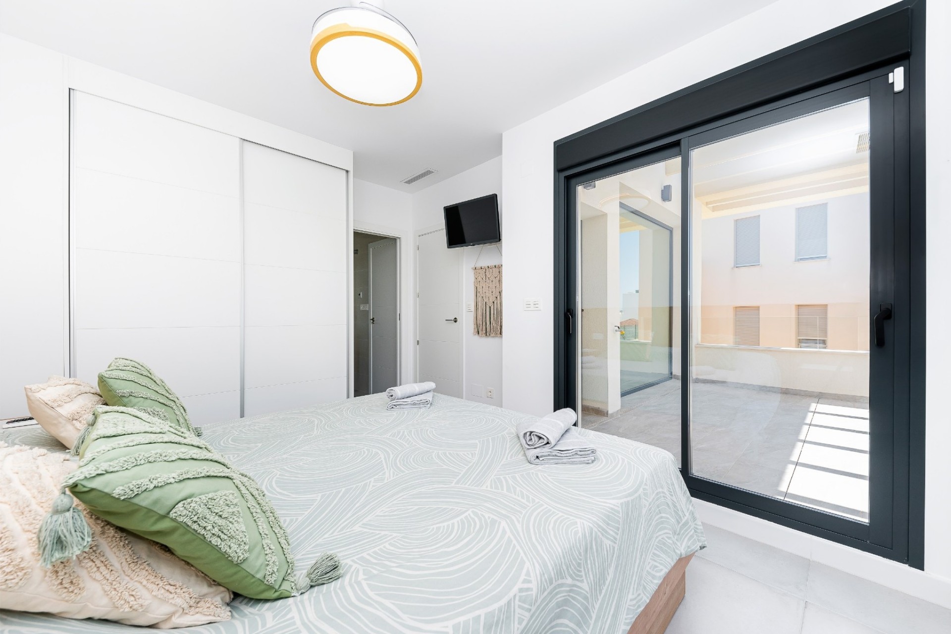 Resale - Villa -
Los Montesinos