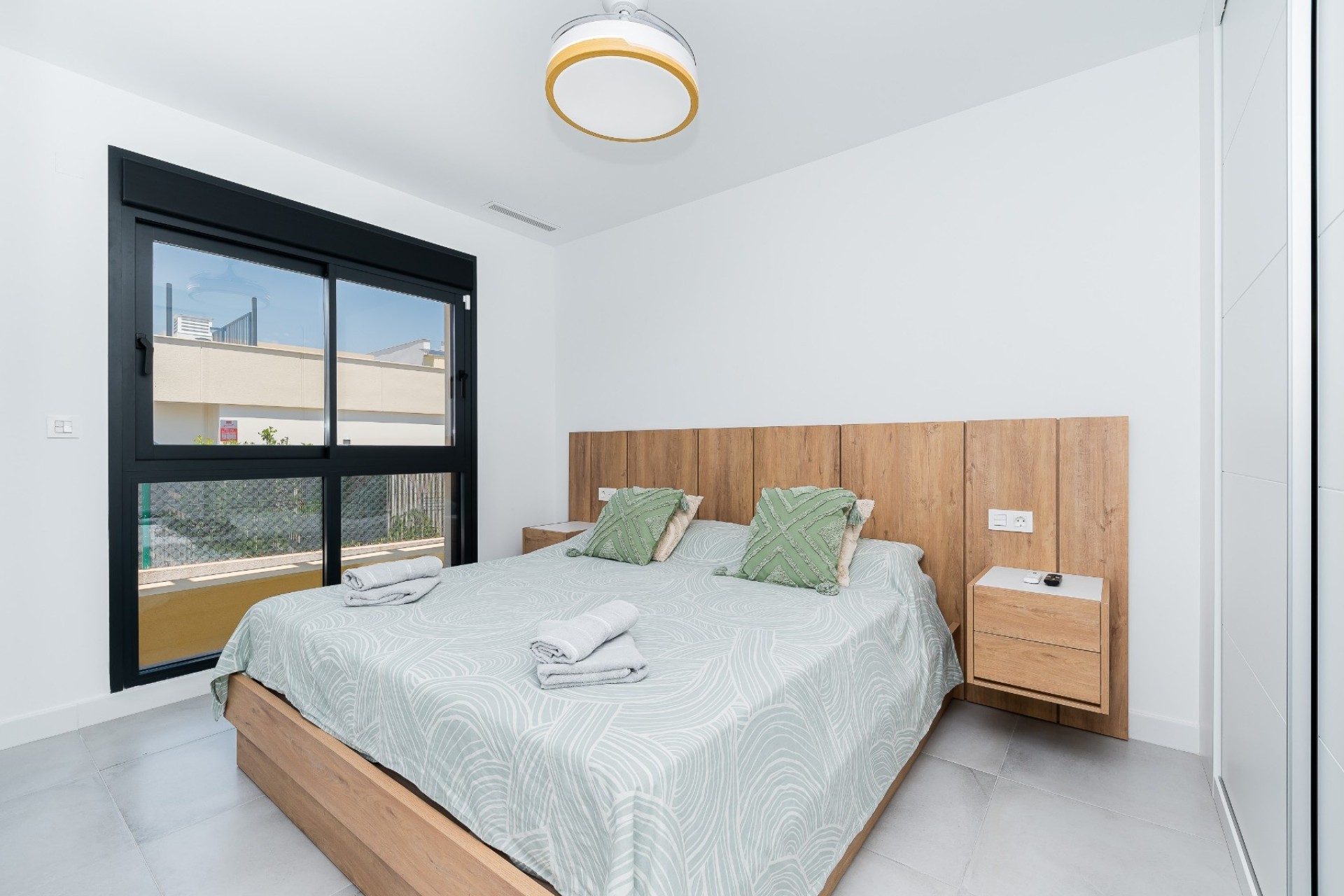 Resale - Villa -
Los Montesinos