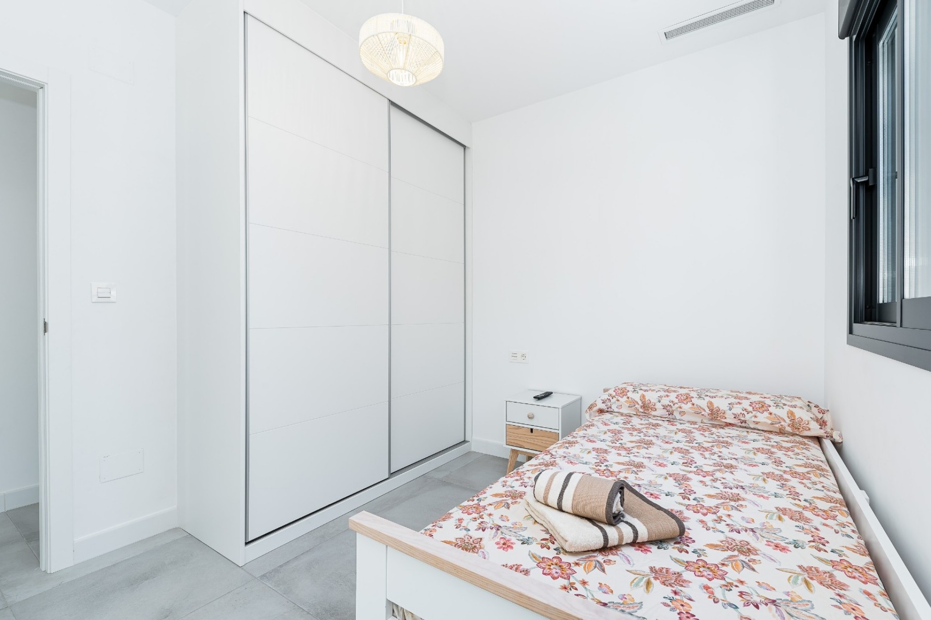 Resale - Villa -
Los Montesinos