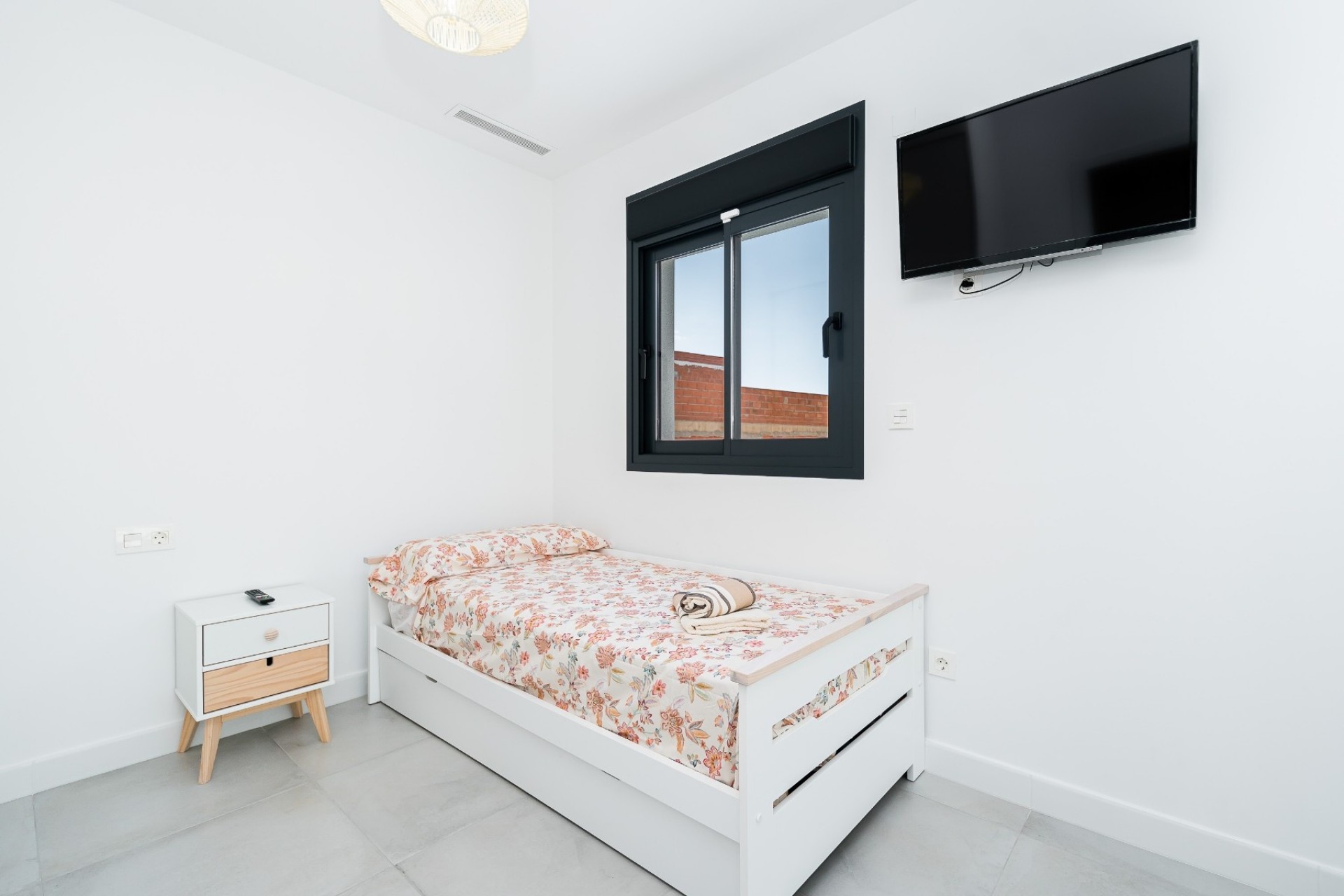 Resale - Villa -
Los Montesinos