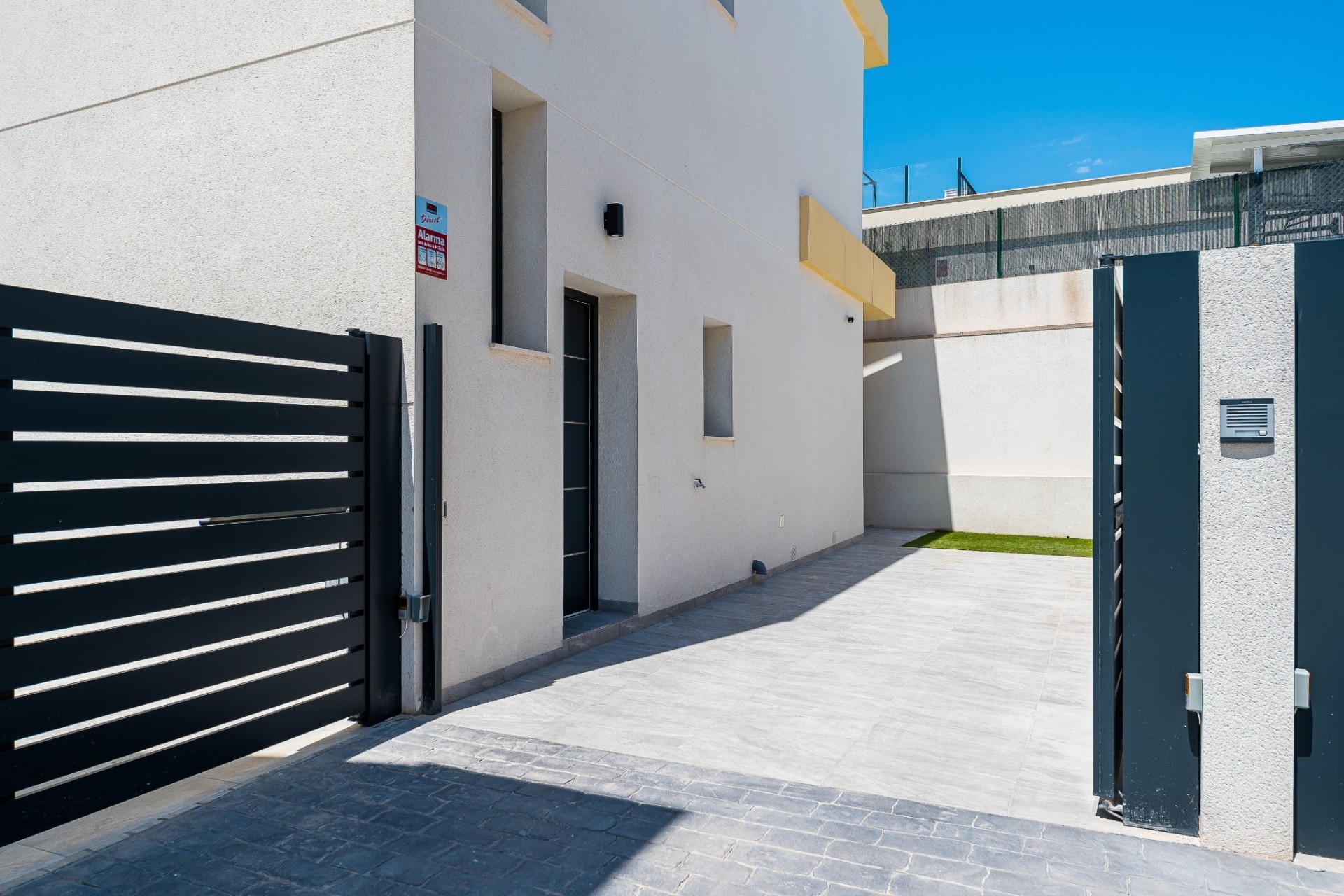 Resale - Villa -
Los Montesinos