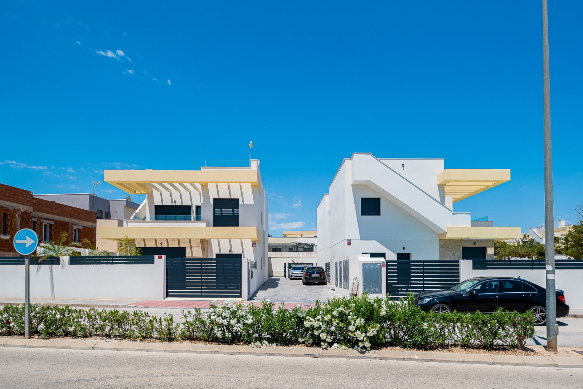 Resale - Villa -
Los Montesinos