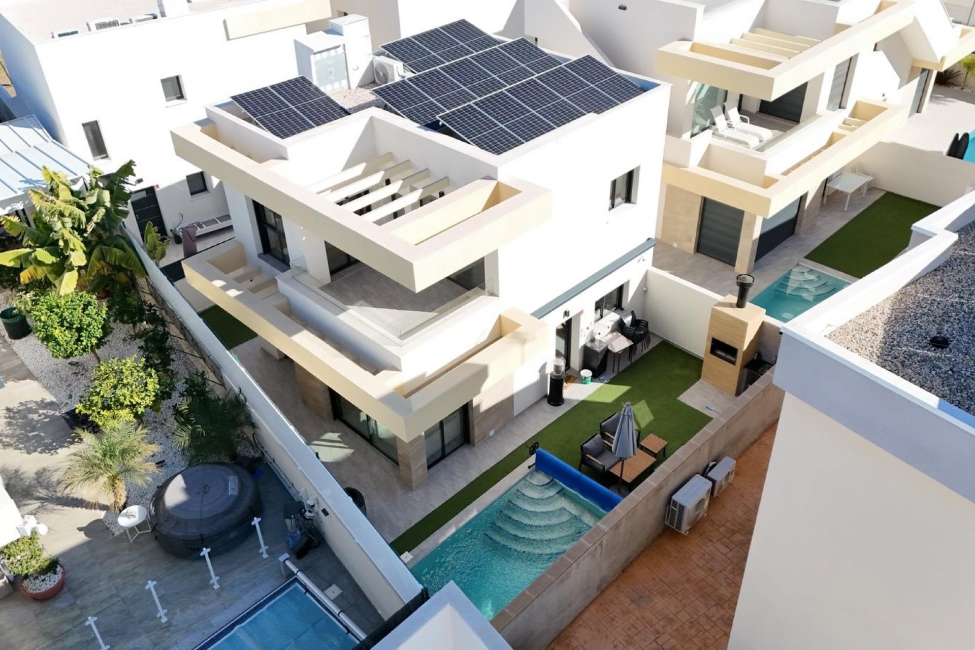 Resale - Villa -
Los Montesinos