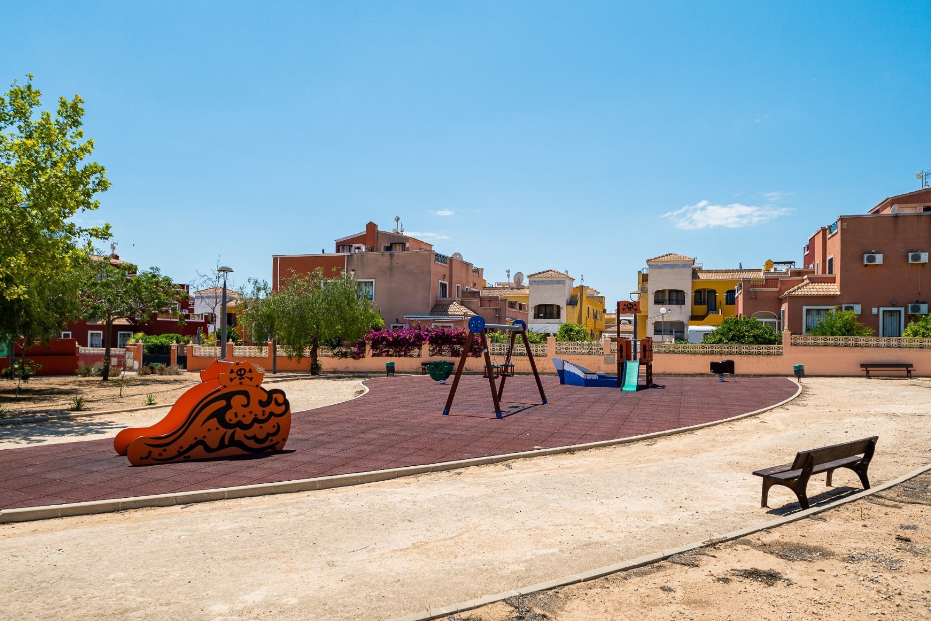 Resale - Villa -
Los Montesinos