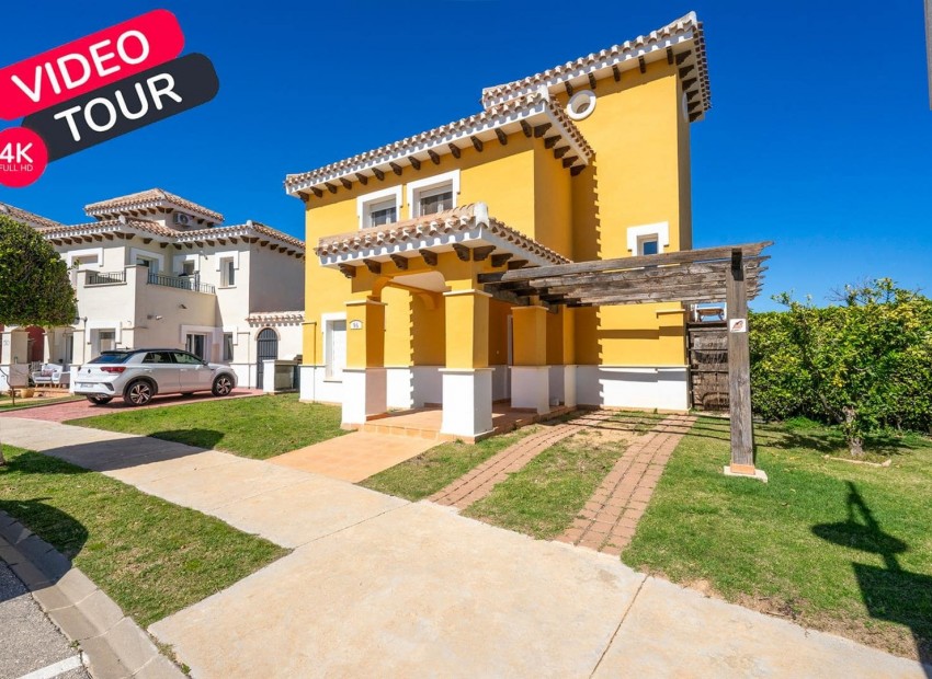 Resale - Villa -
Mar Menor Golf Resort