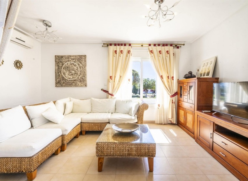 Resale - Villa -
Mar Menor Golf Resort