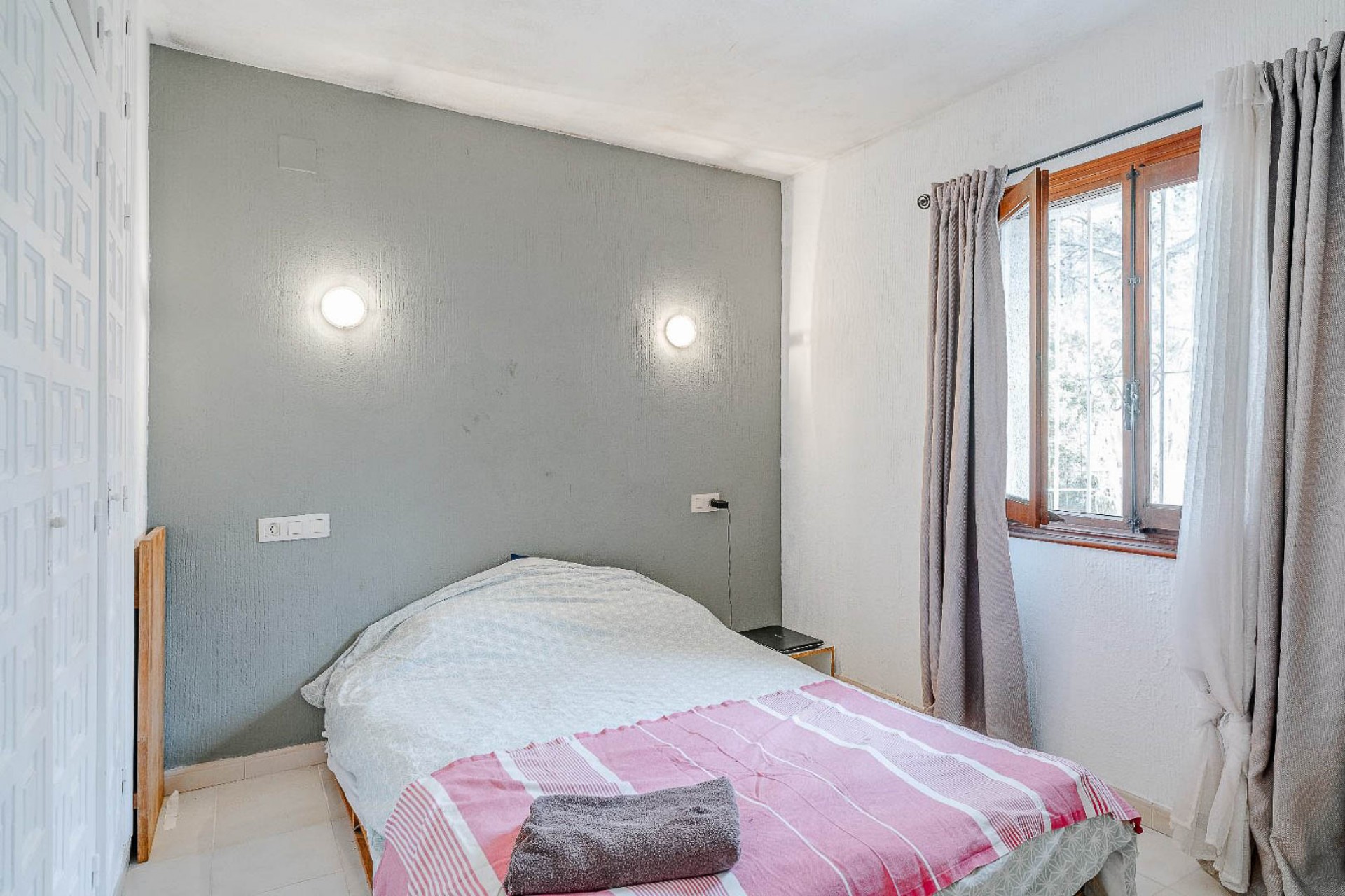 Resale - Villa -
Moraira - Arnella