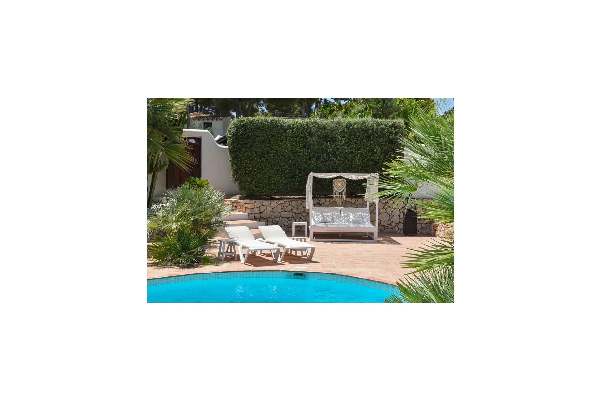 Resale - Villa -
Moraira - Benimeit - Tabaira