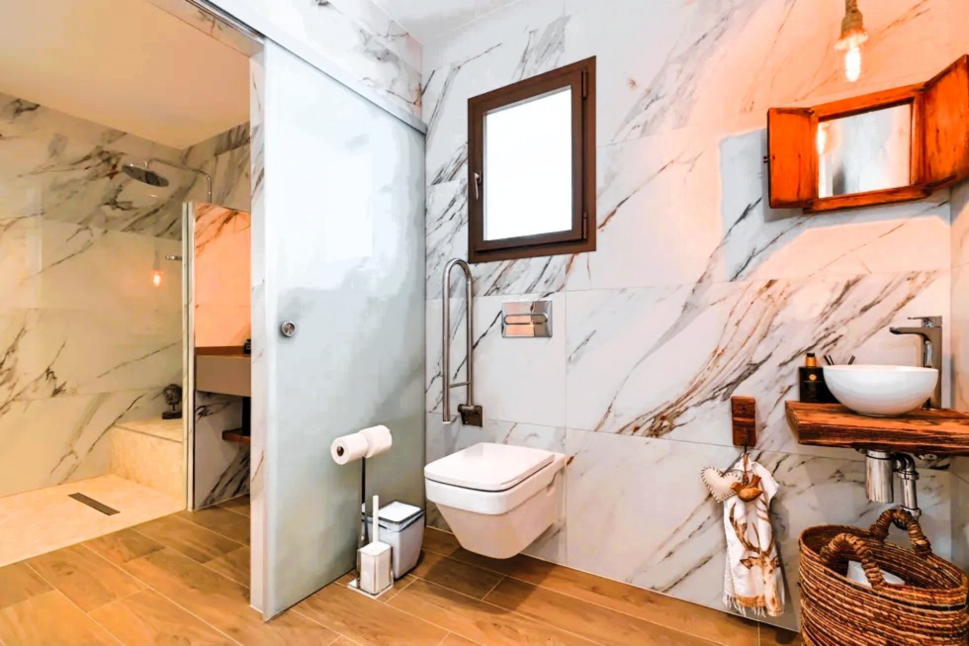 Resale - Villa -
Moraira - Benimeit - Tabaira