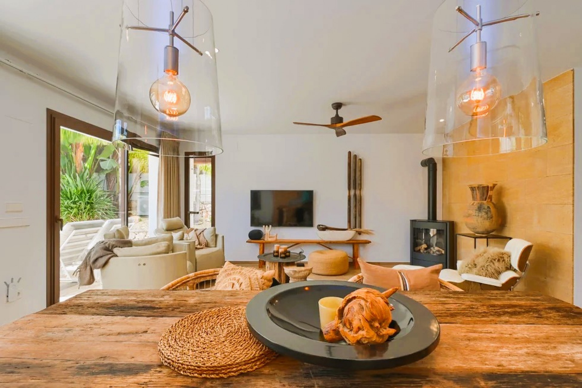 Resale - Villa -
Moraira - Benimeit - Tabaira