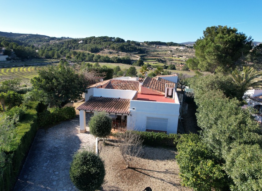 Resale - Villa -
Moraira - Benimeit - Tabaira