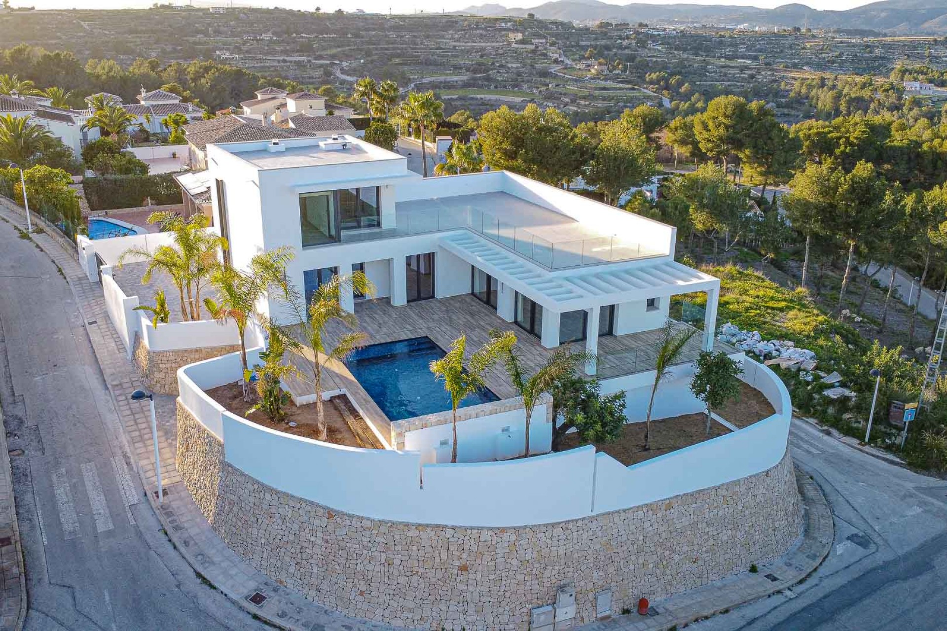 Resale - Villa -
Moraira - Benimeit