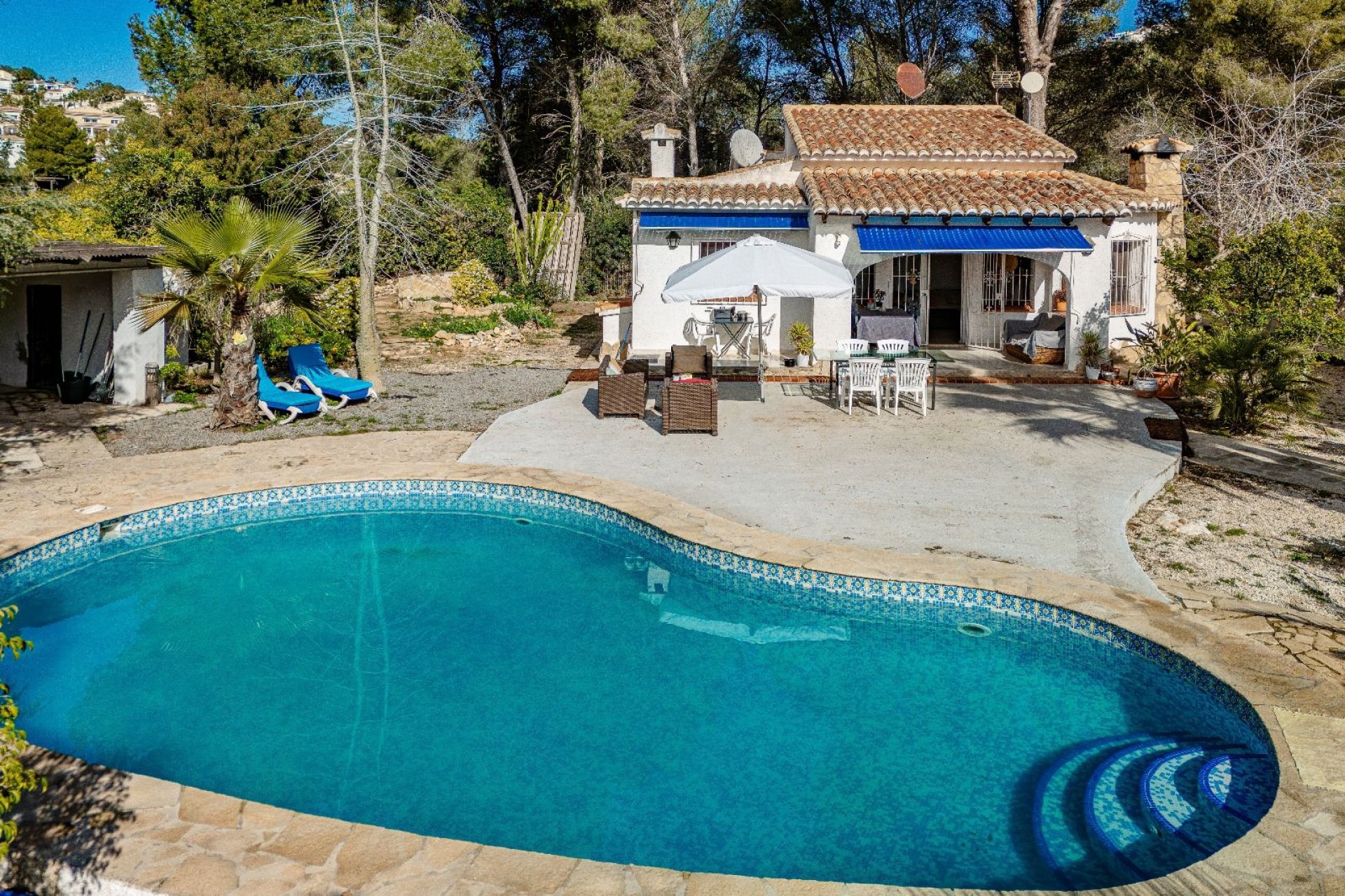 Resale - Villa -
Moraira - Paichi