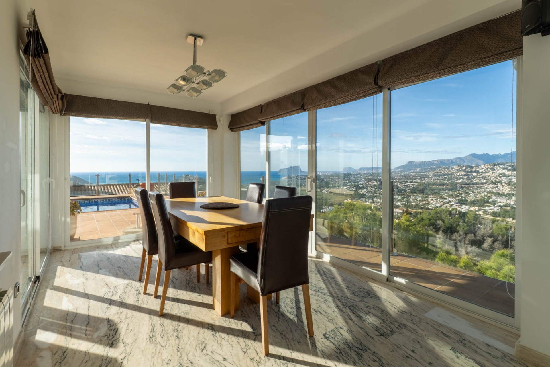 Resale - Villa -
Moraira - Paichi