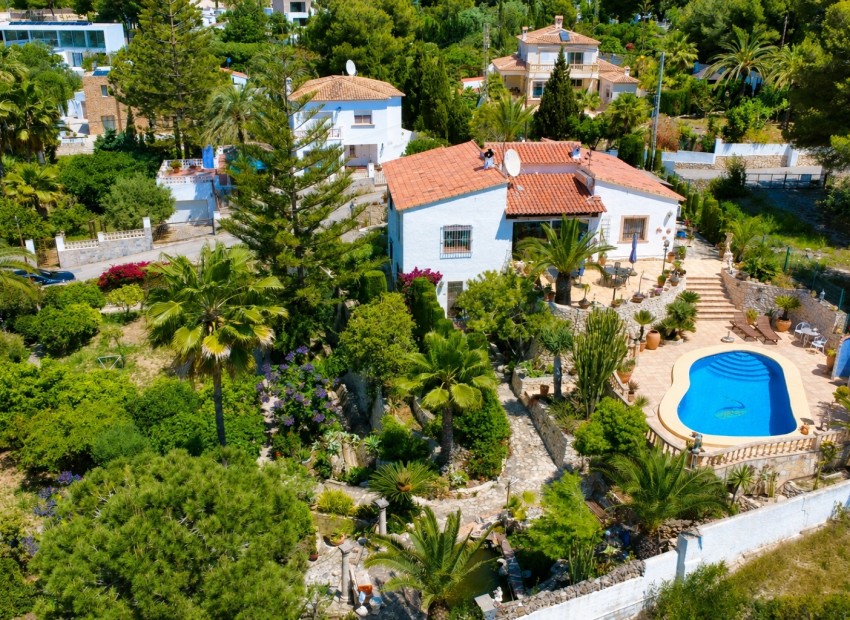 Resale - Villa -
Moraira - Paichi