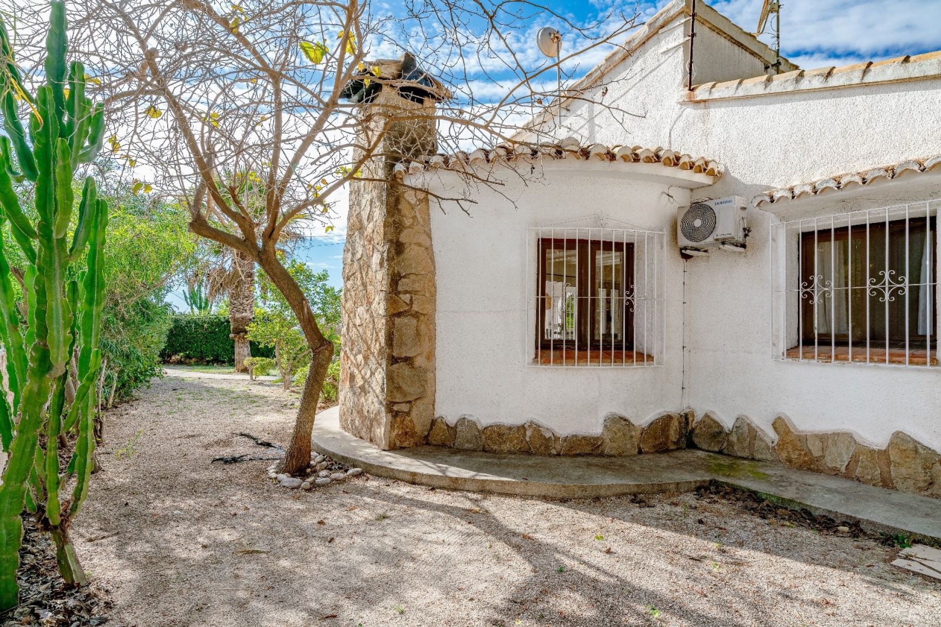 Resale - Villa -
Moraira - Paichi