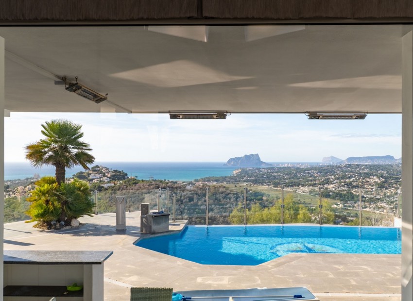 Resale - Villa -
Moraira - Paichi
