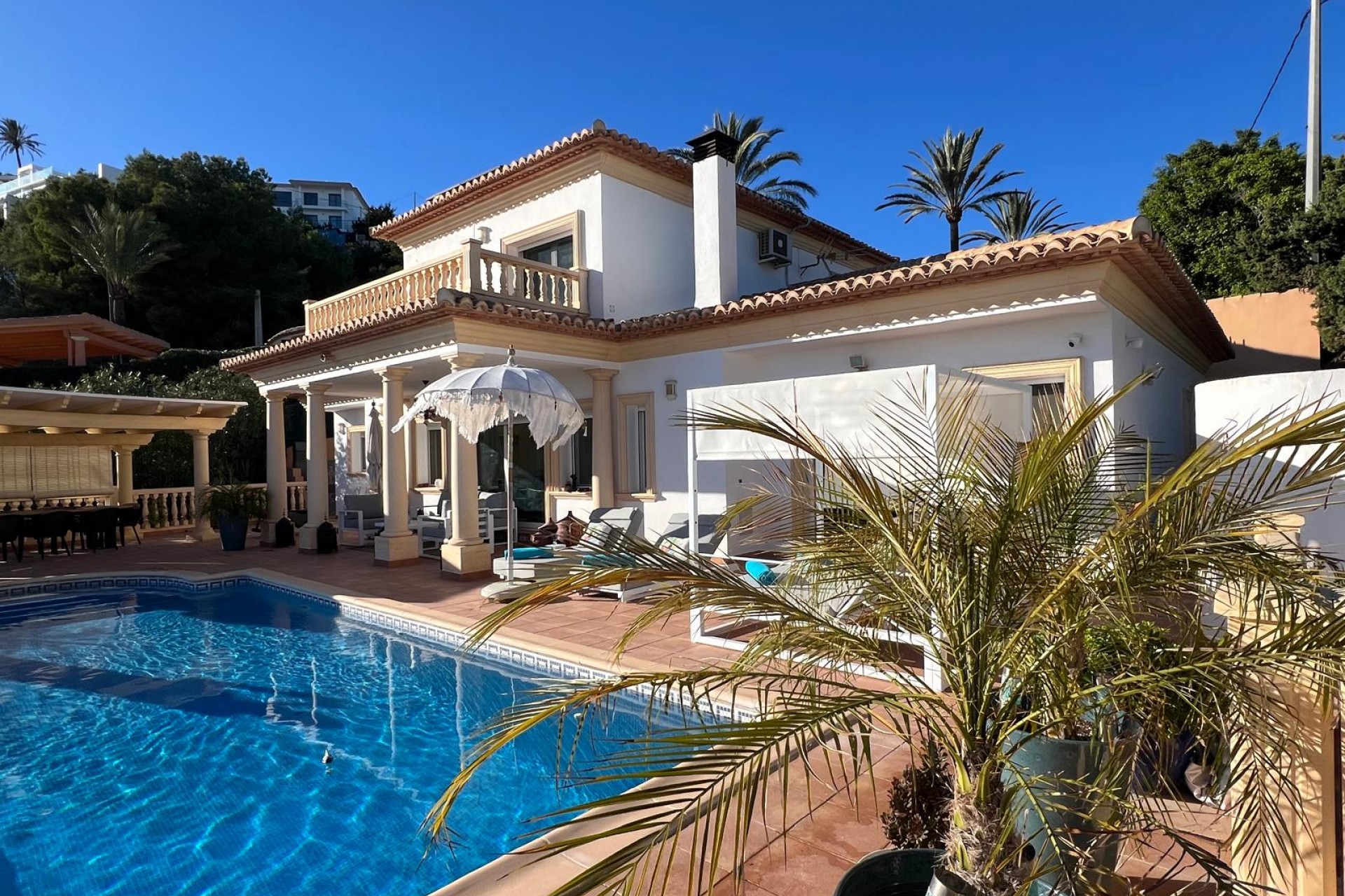 Resale - Villa -
Moraira - Pinar del Advocat - Cometa