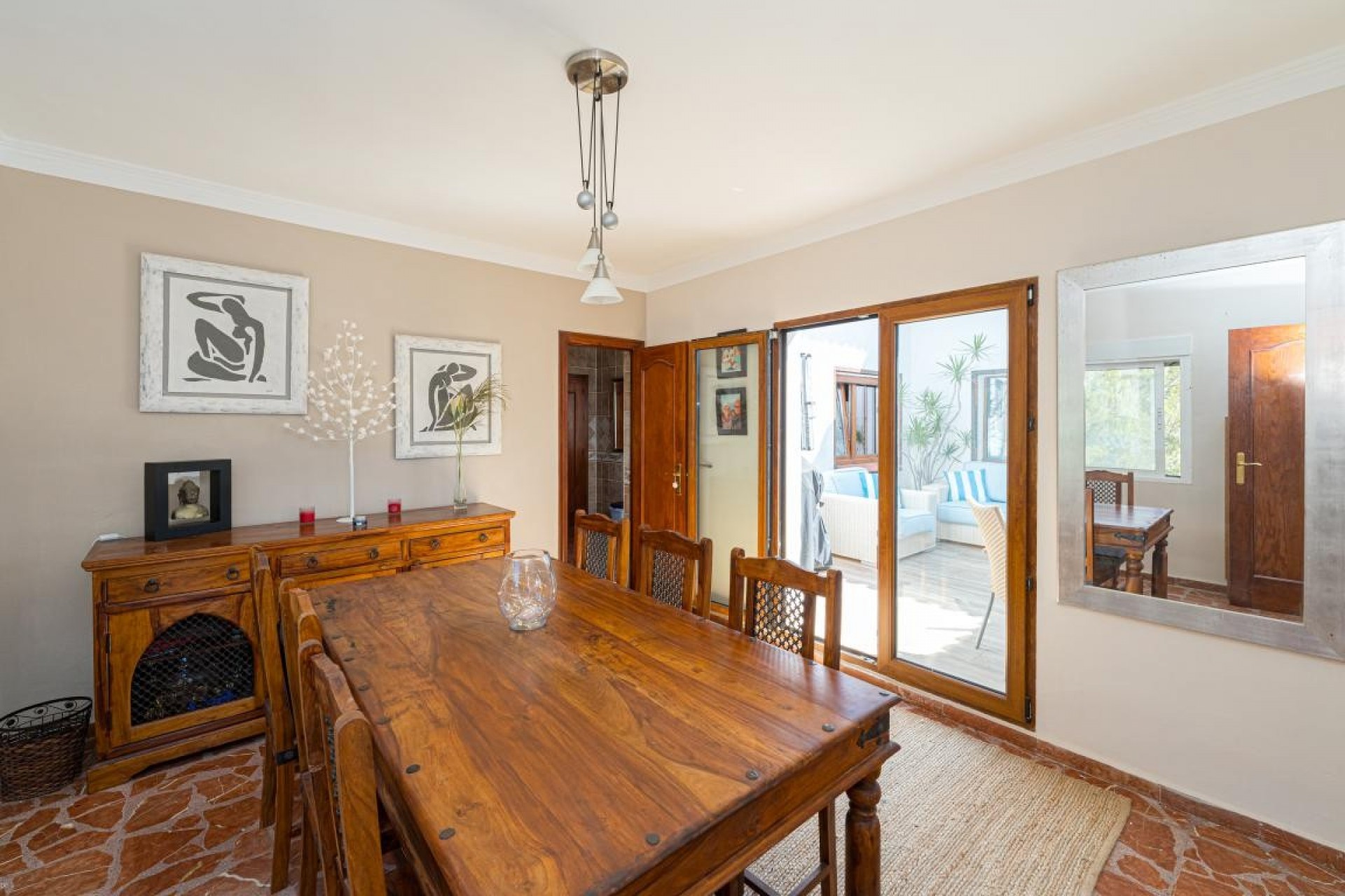 Resale - Villa -
Moraira