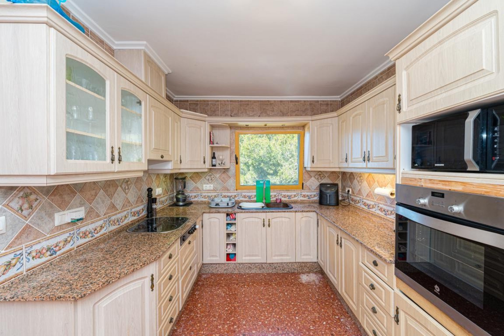 Resale - Villa -
Moraira