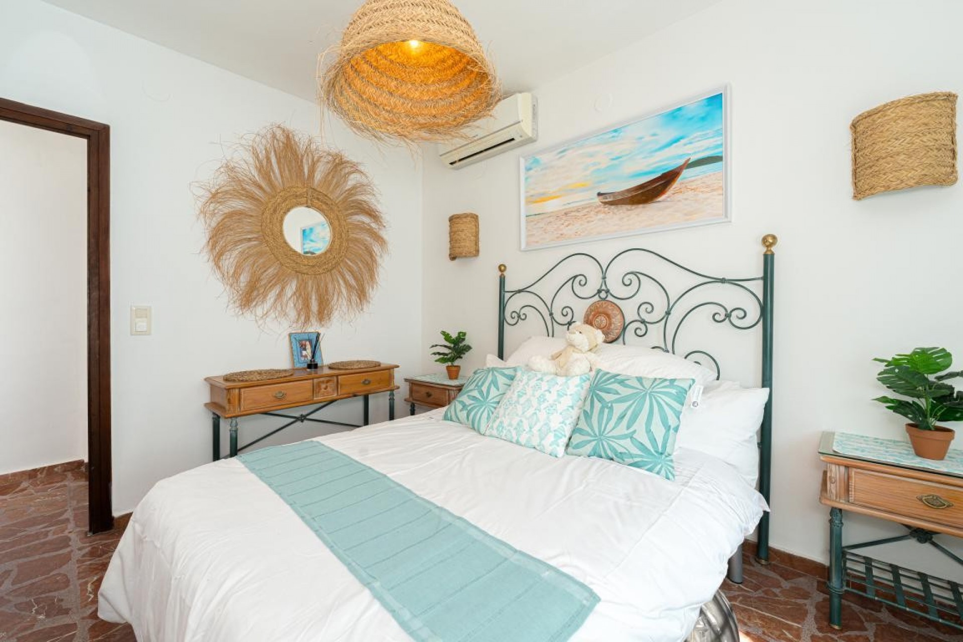 Resale - Villa -
Moraira