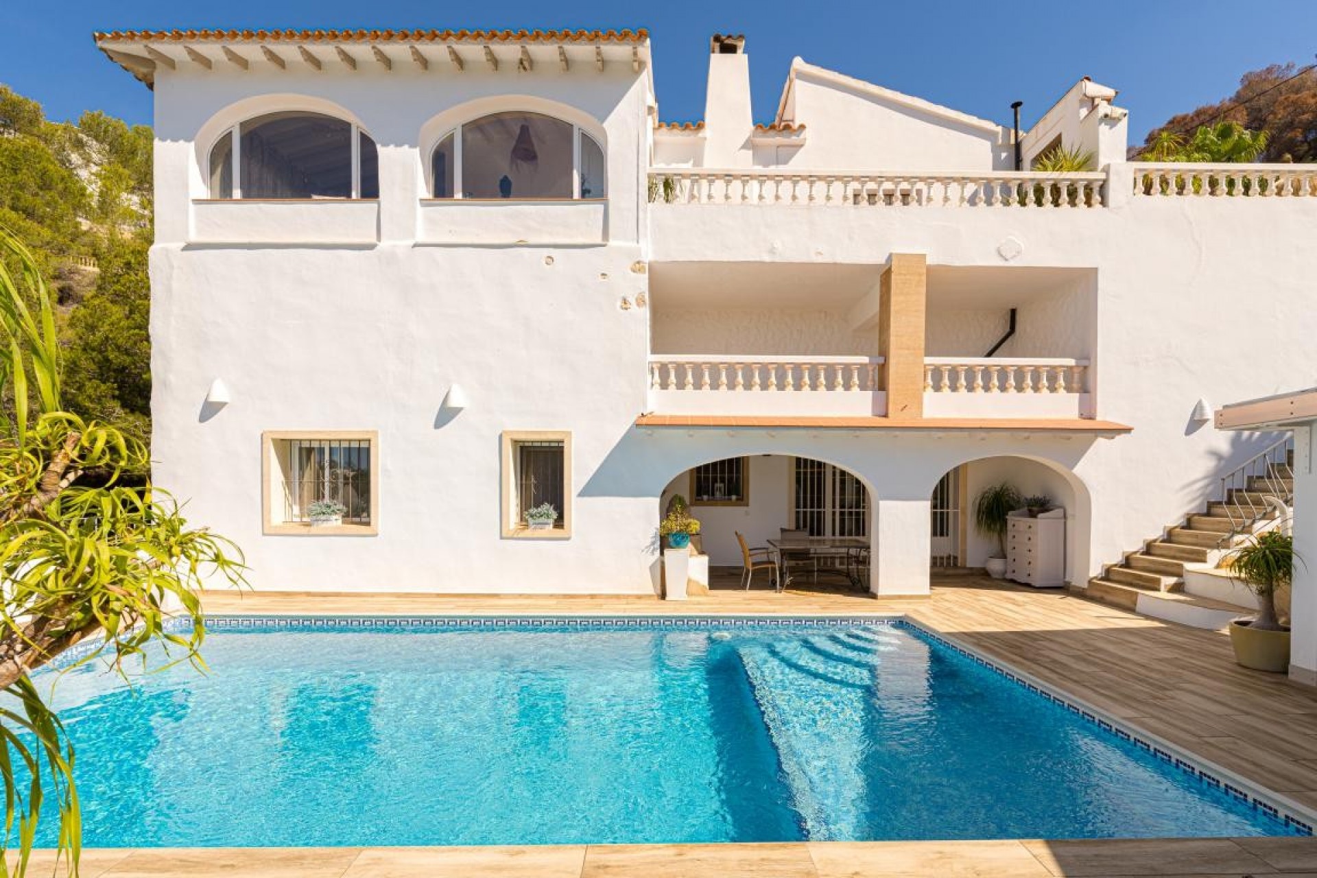 Resale - Villa -
Moraira