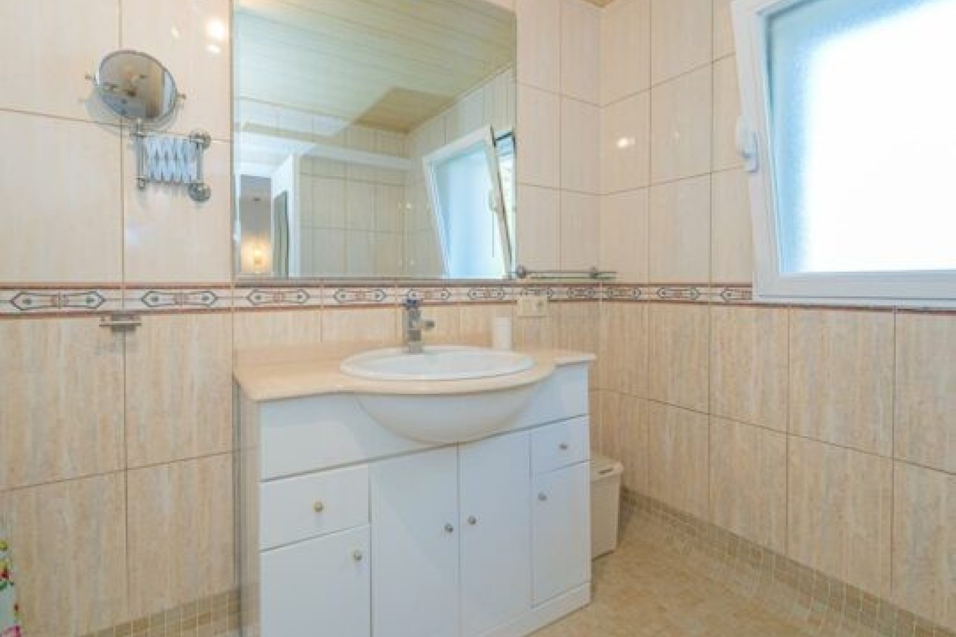 Resale - Villa -
Moraira