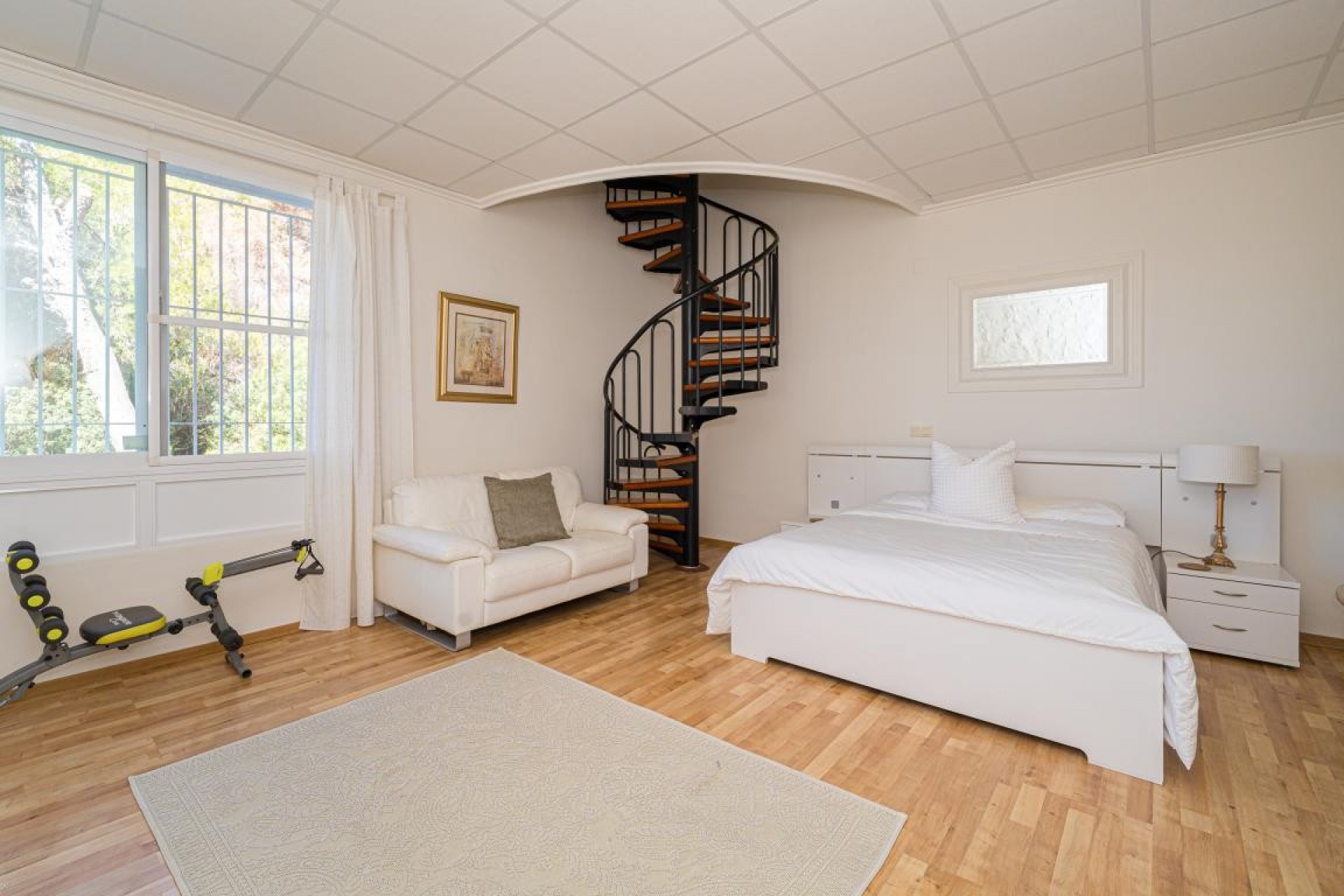 Resale - Villa -
Moraira