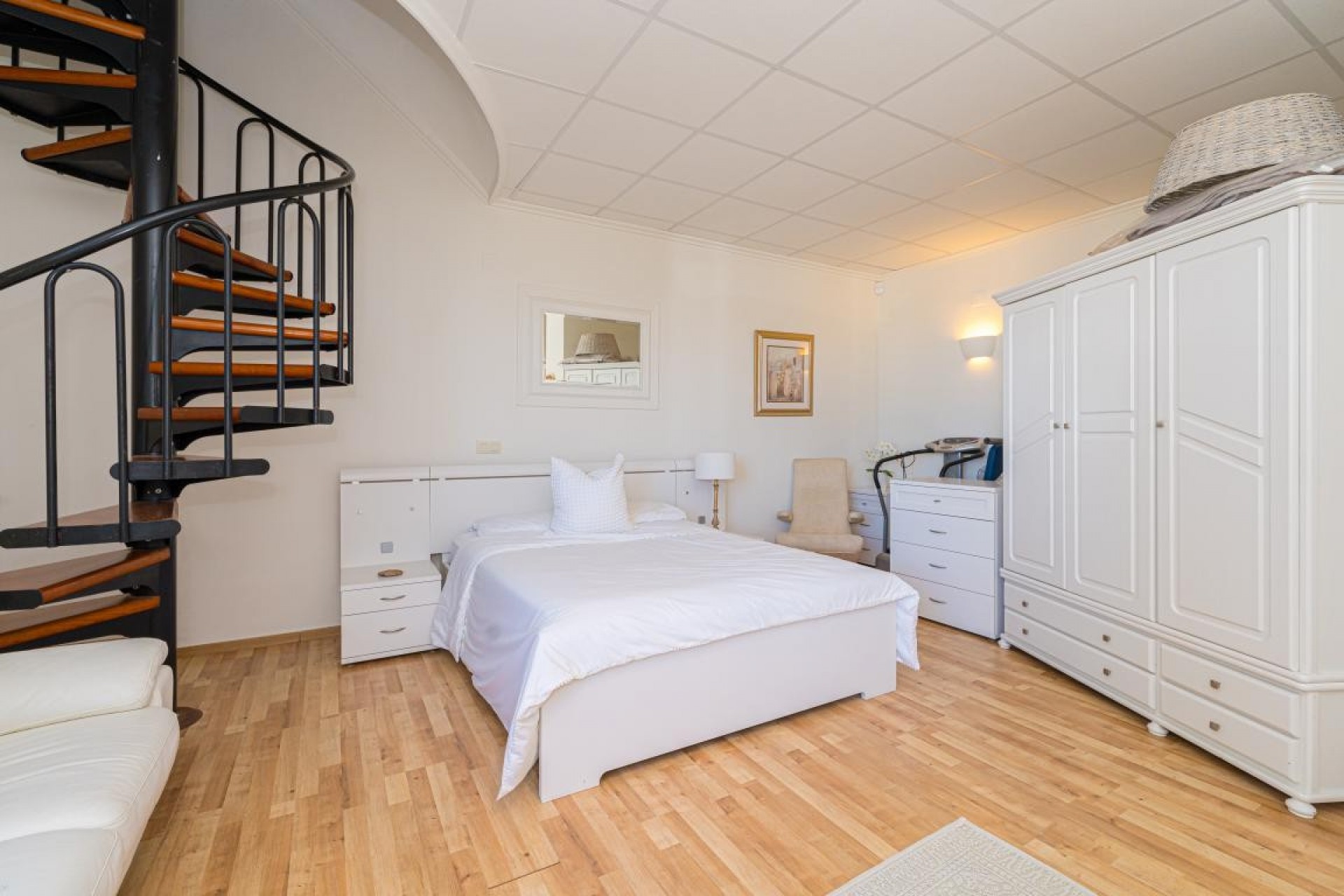 Resale - Villa -
Moraira