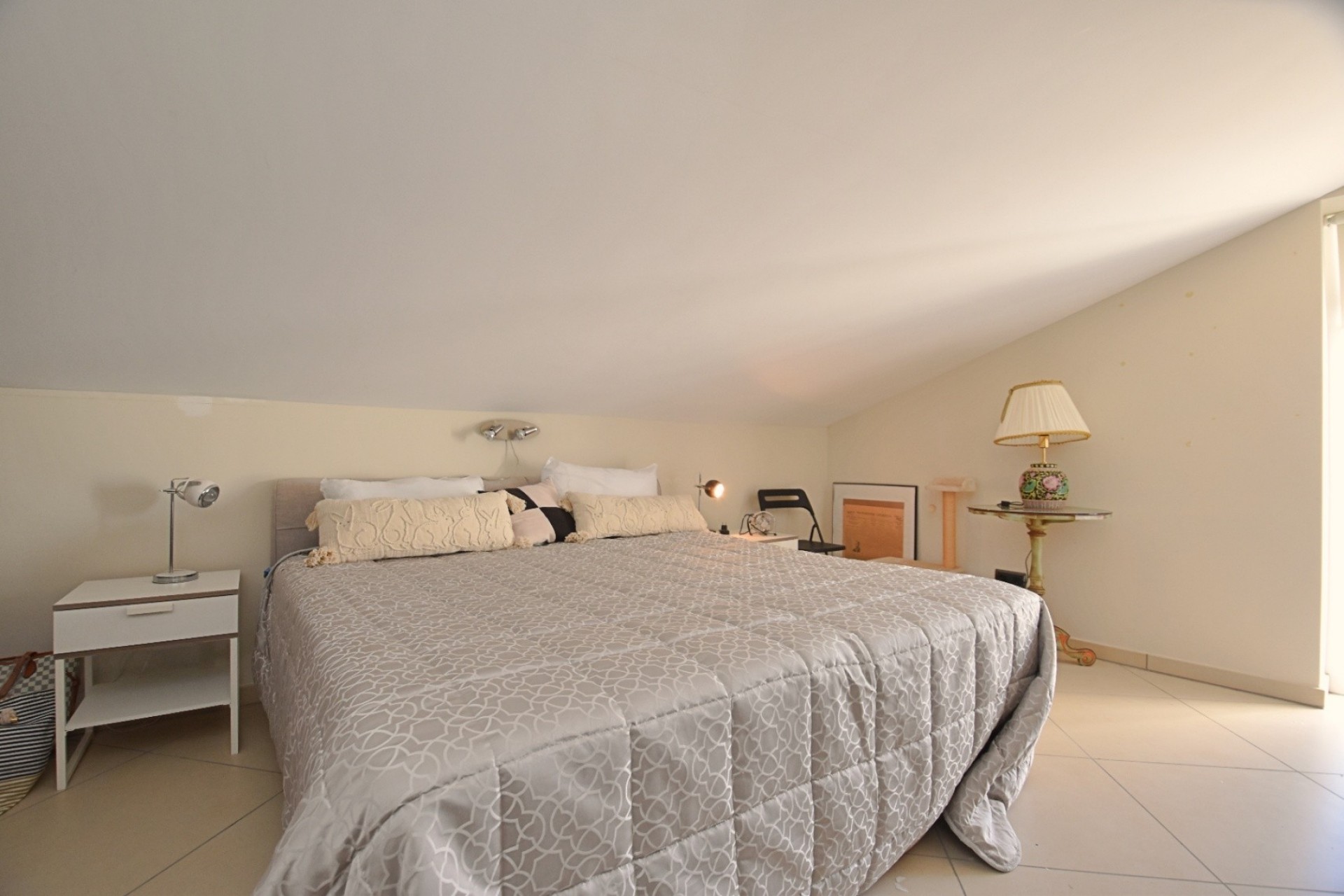 Resale - Villa -
Moraira