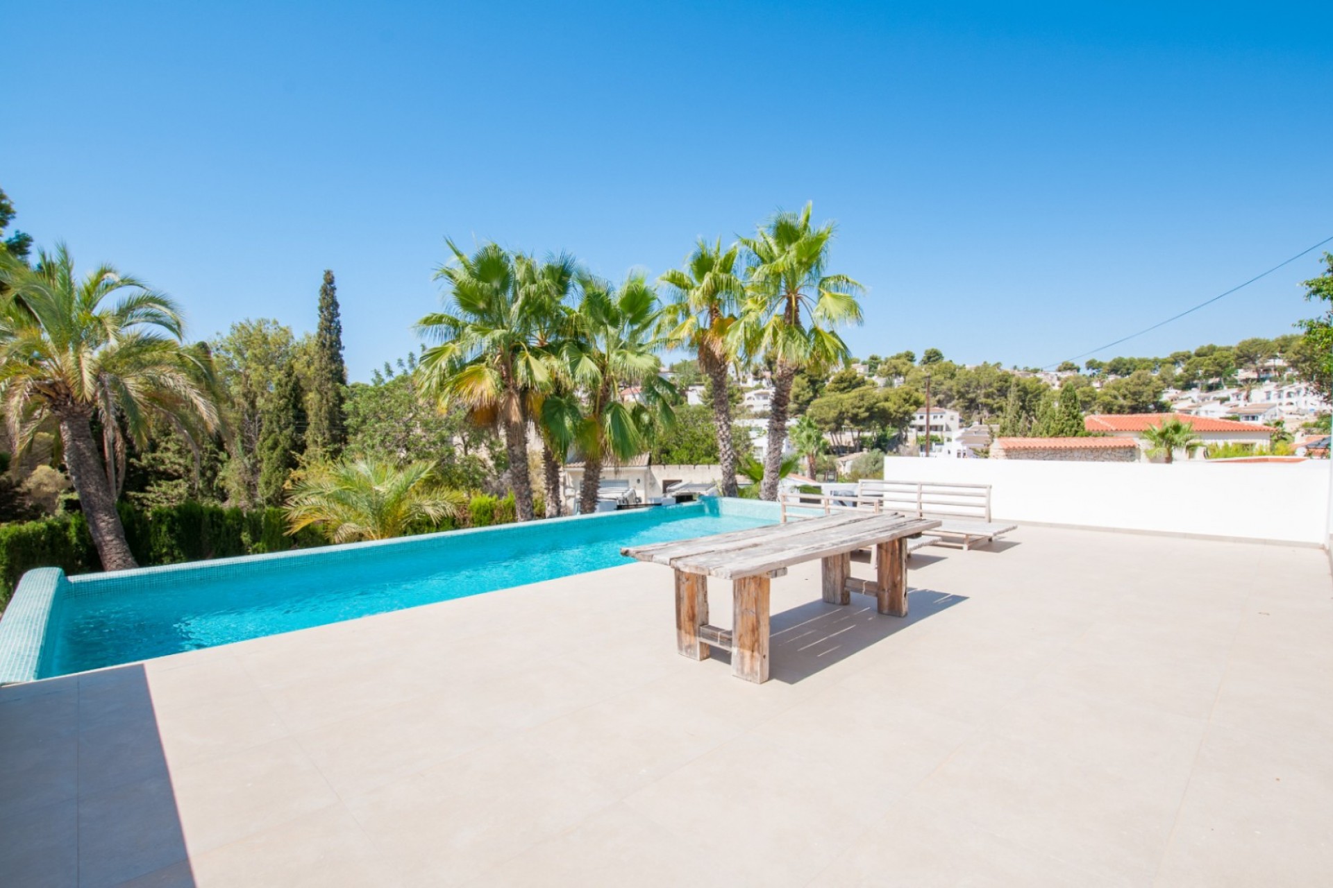 Resale - Villa -
Moraira