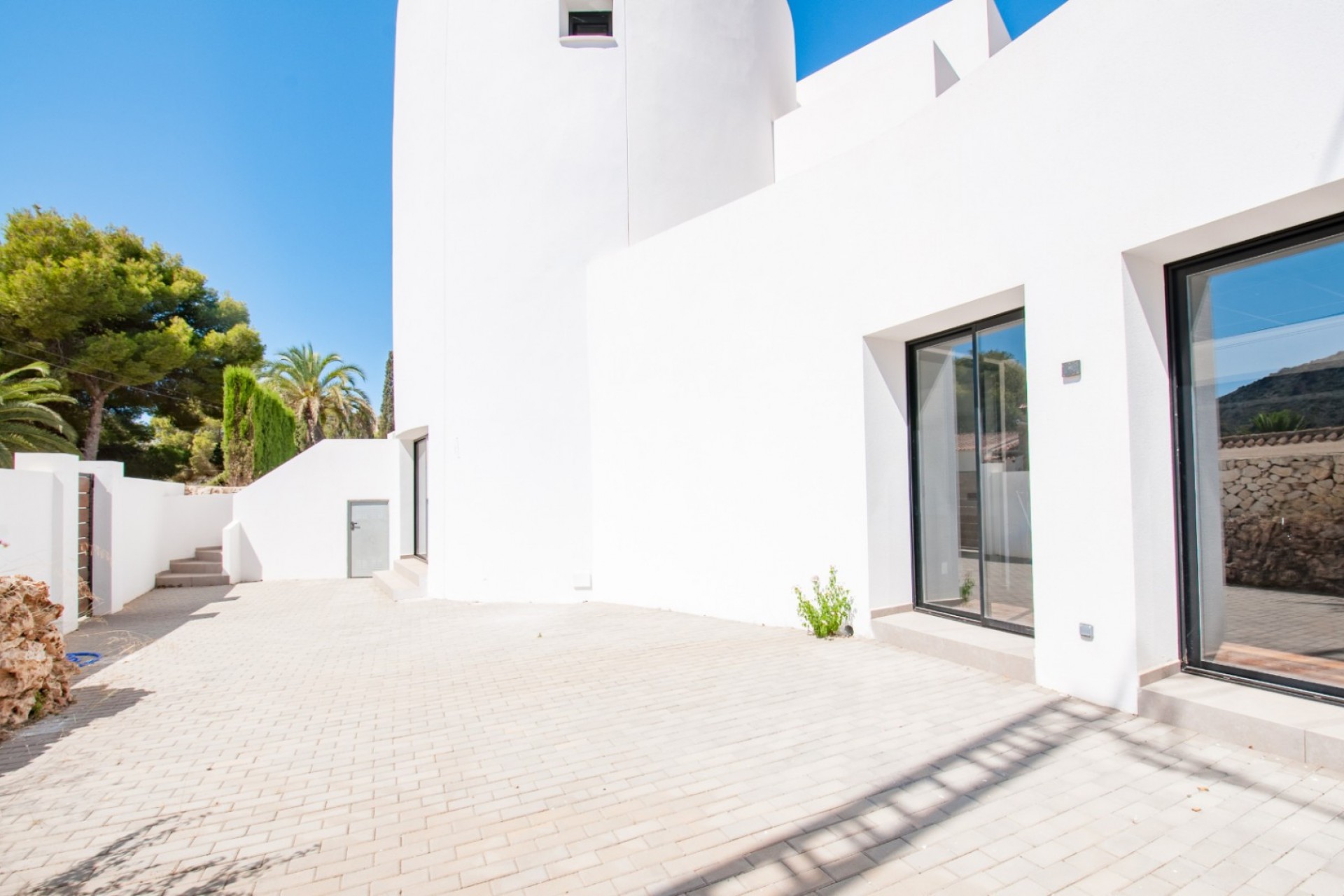 Resale - Villa -
Moraira