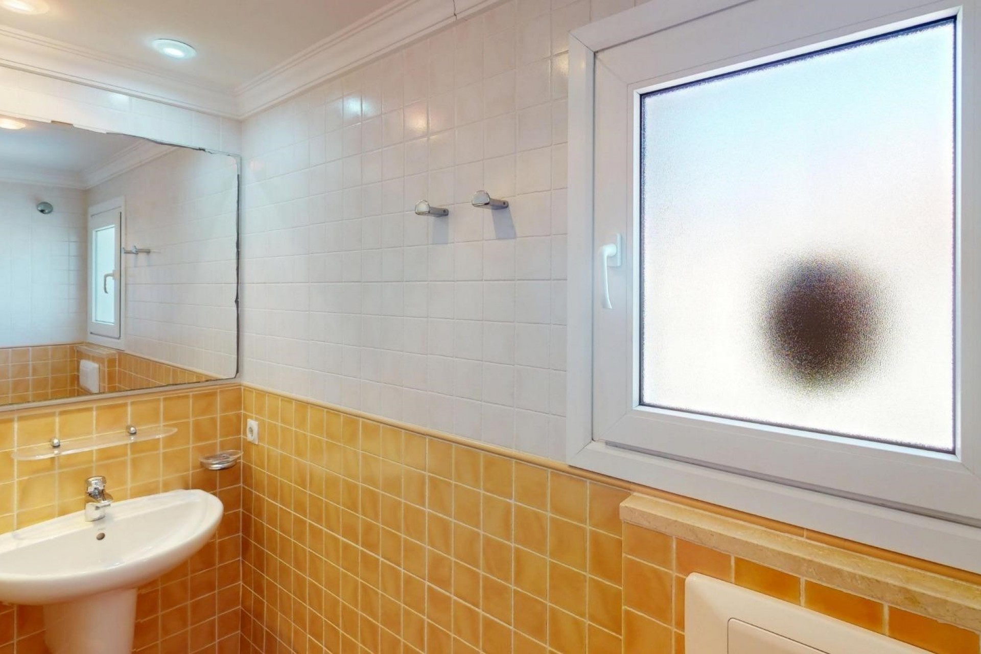 Resale - Villa -
Oliva - Oliva Nova