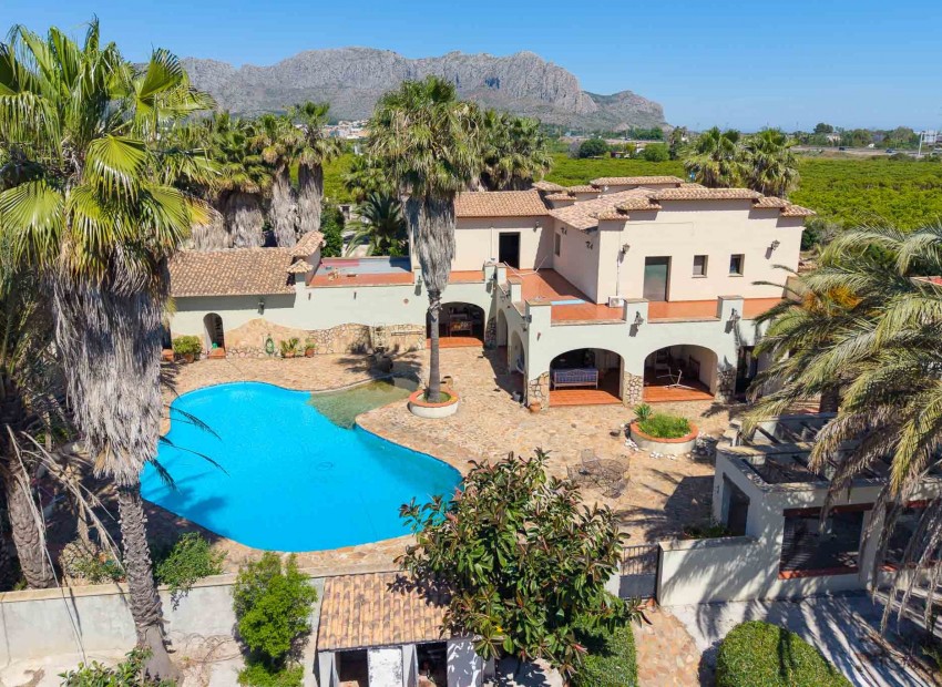 Resale - Villa -
Ondara