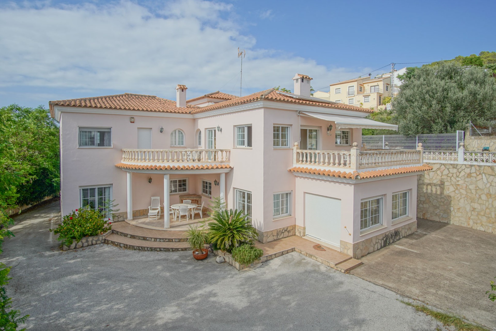 Resale - Villa -
Orba - Aspre