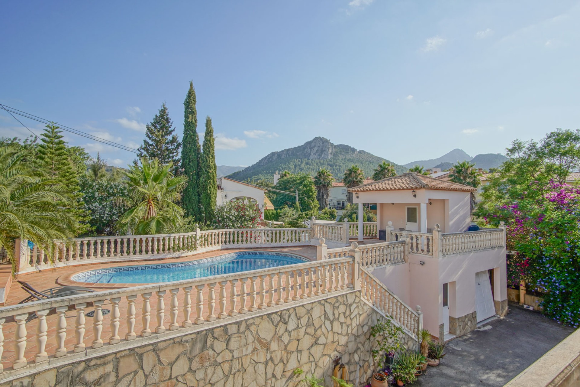 Resale - Villa -
Orba - Aspre