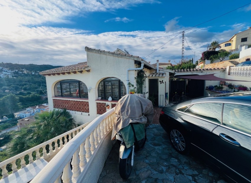 Resale - Villa -
Orba