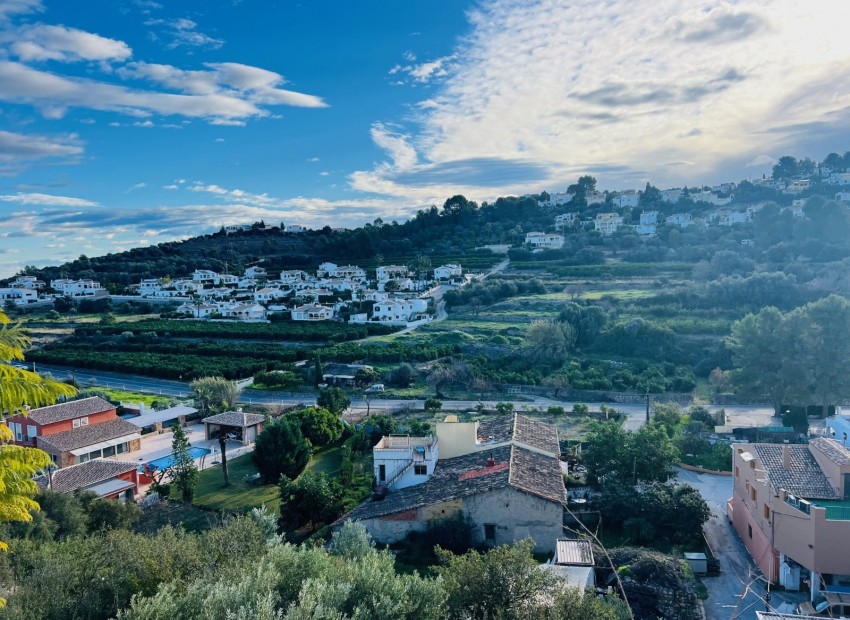Resale - Villa -
Orba